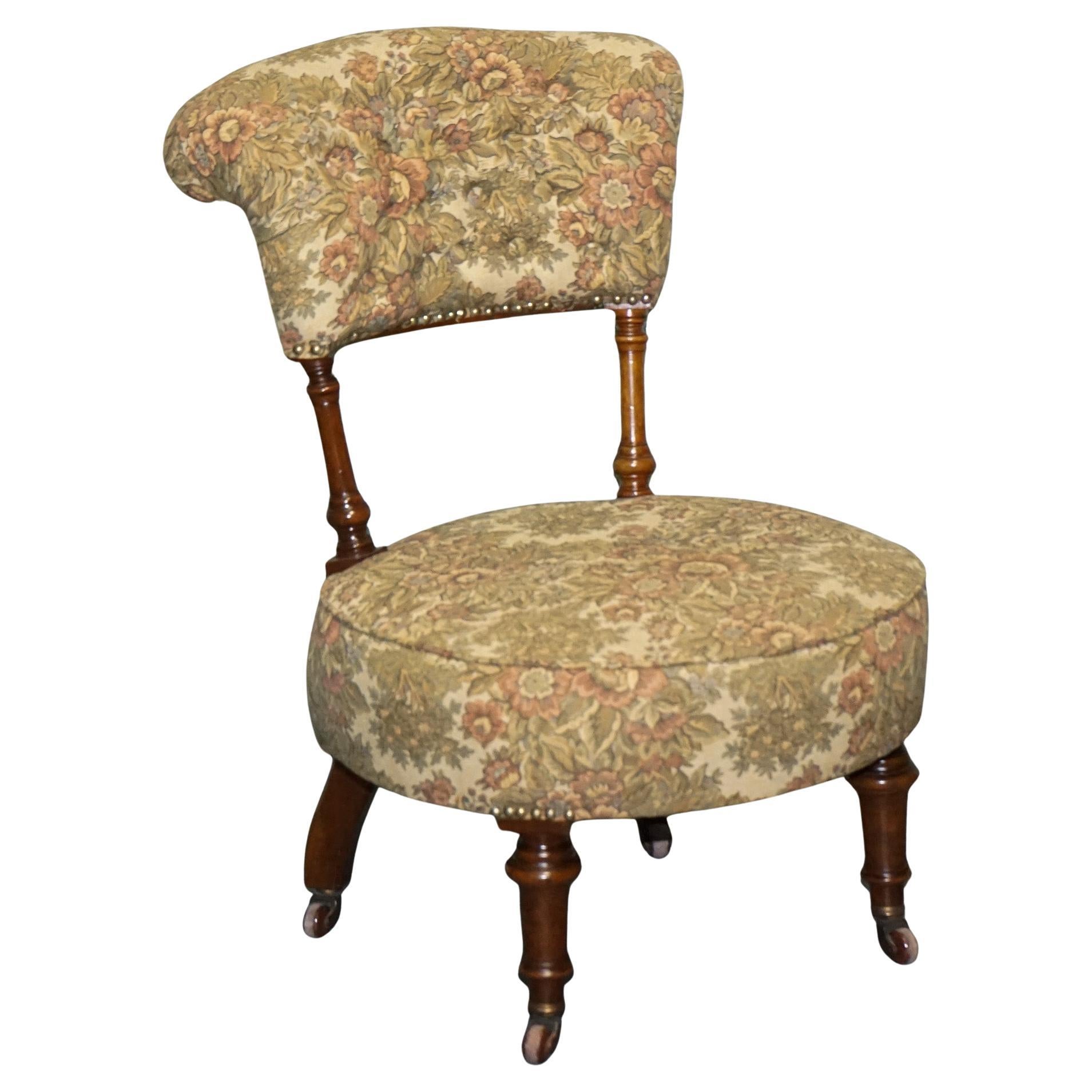 ANTICA SEDIA DA ALLATTAMENTO VICTORIANA CON DESIGNAZIONE FLOREALE