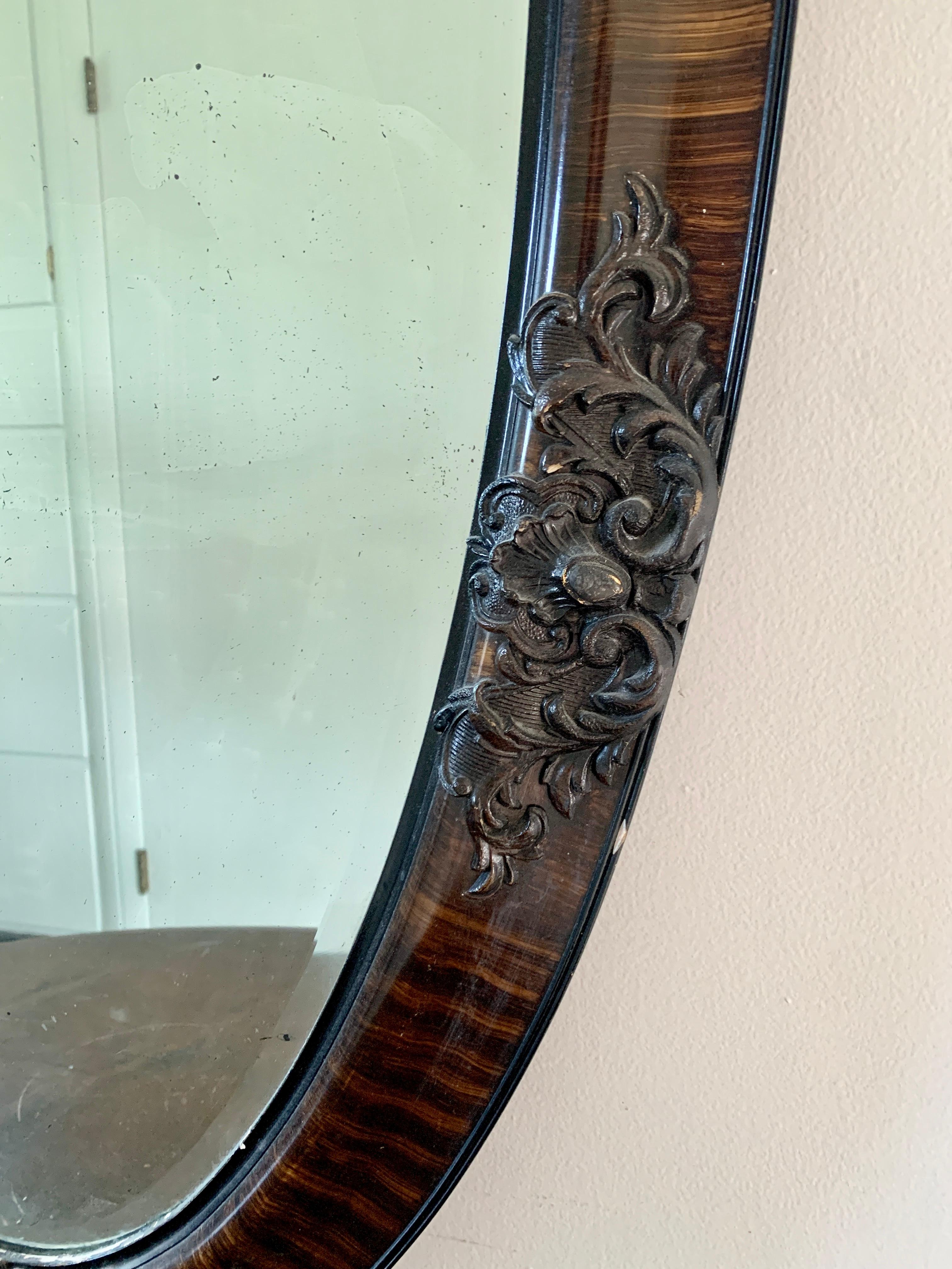 Antique Victorian Tiger Oak Beveled Oval Wall Mirror, Late 19th Century For Sale 1