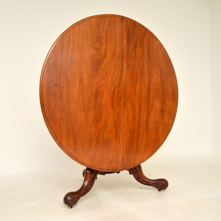 Antique Victorian Tilt Top Dining Table For Sale at 1stDibs