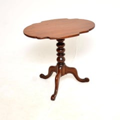 Table d'appoint victorienne ancienne à plateau basculant