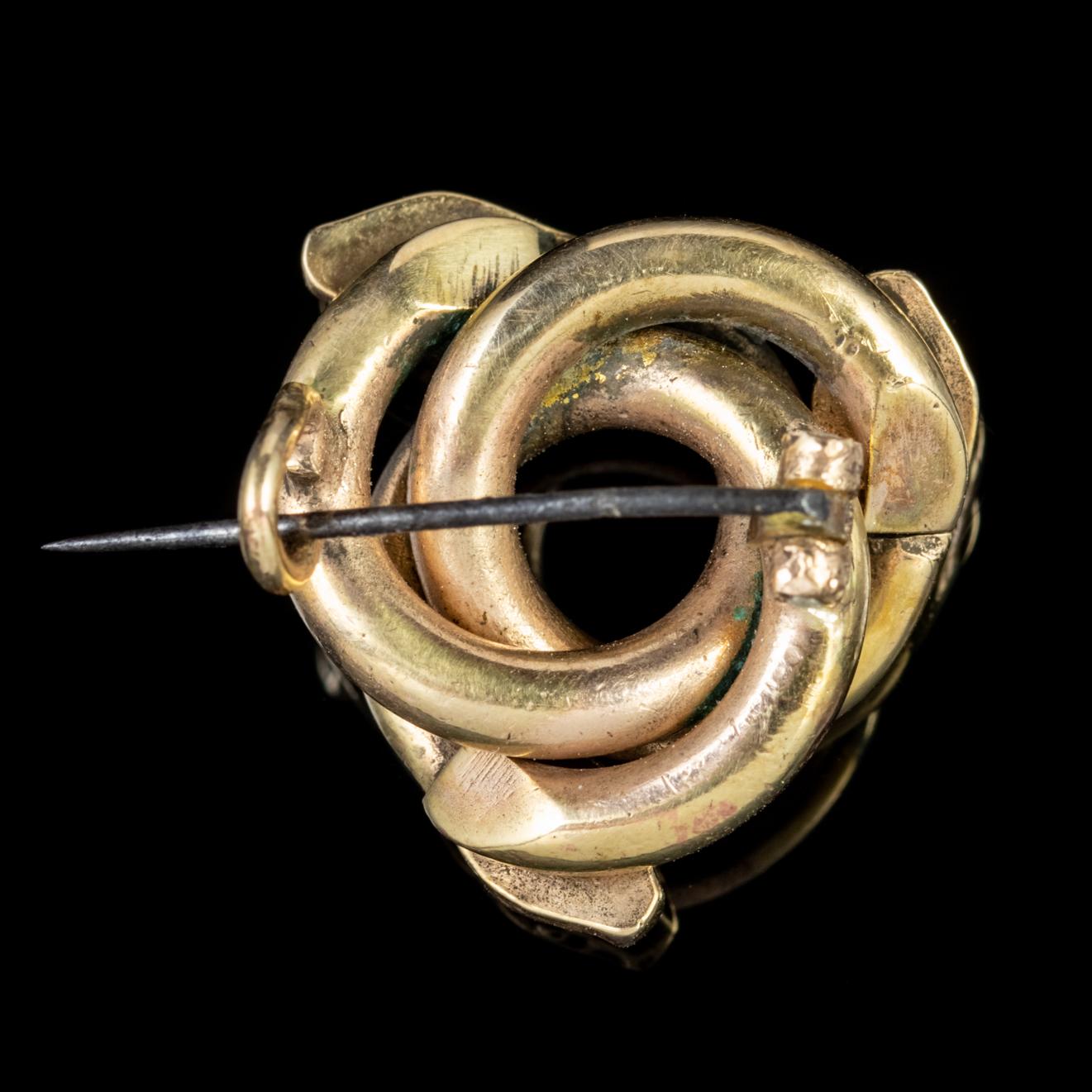 Antique Victorian Triple Coiled Snake 18 Carat Gold on Steel, circa 1900 Brooch In Good Condition In Lancaster, Lancashire