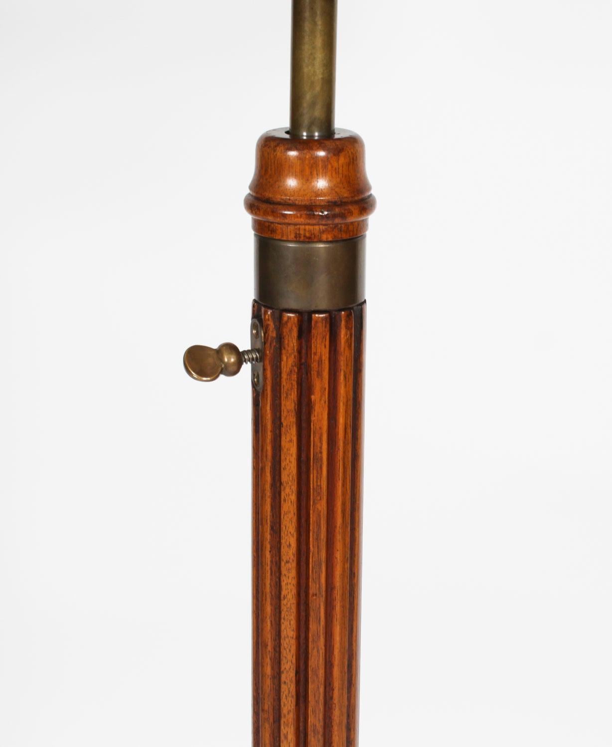 Antique Victorian Tripod Music Stand 19ème siècle 1