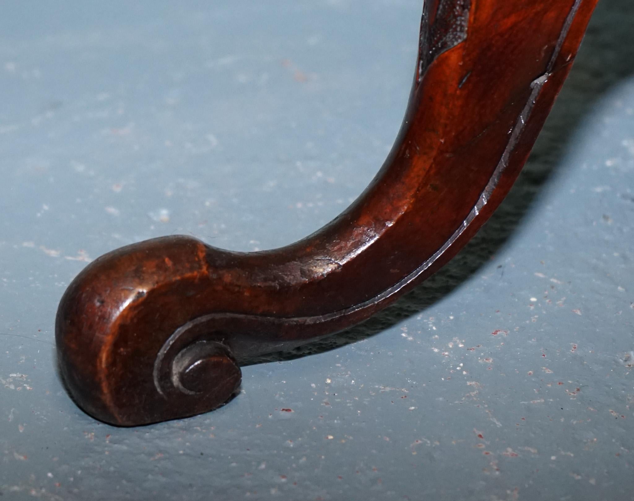 Hand-Crafted ANTIQUE VICTORIAN TRIPOD SiDE TABLE ROUND WINE TABLE WITH CABRIOLE LEGS For Sale