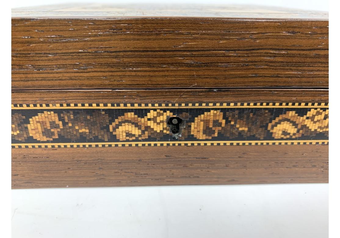 Caja de pañuelos antigua victoriana forrada de Tunbridge Ware en venta 2