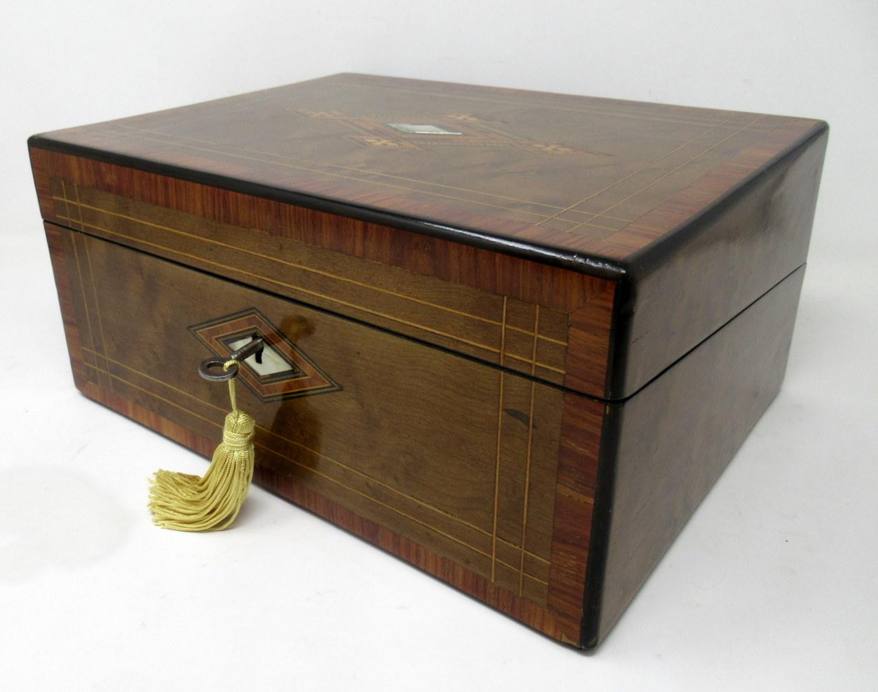 19th Century Antique Victorian Turnbridge Ware Burl Walnut Traveling Wooden Writing Slope Box