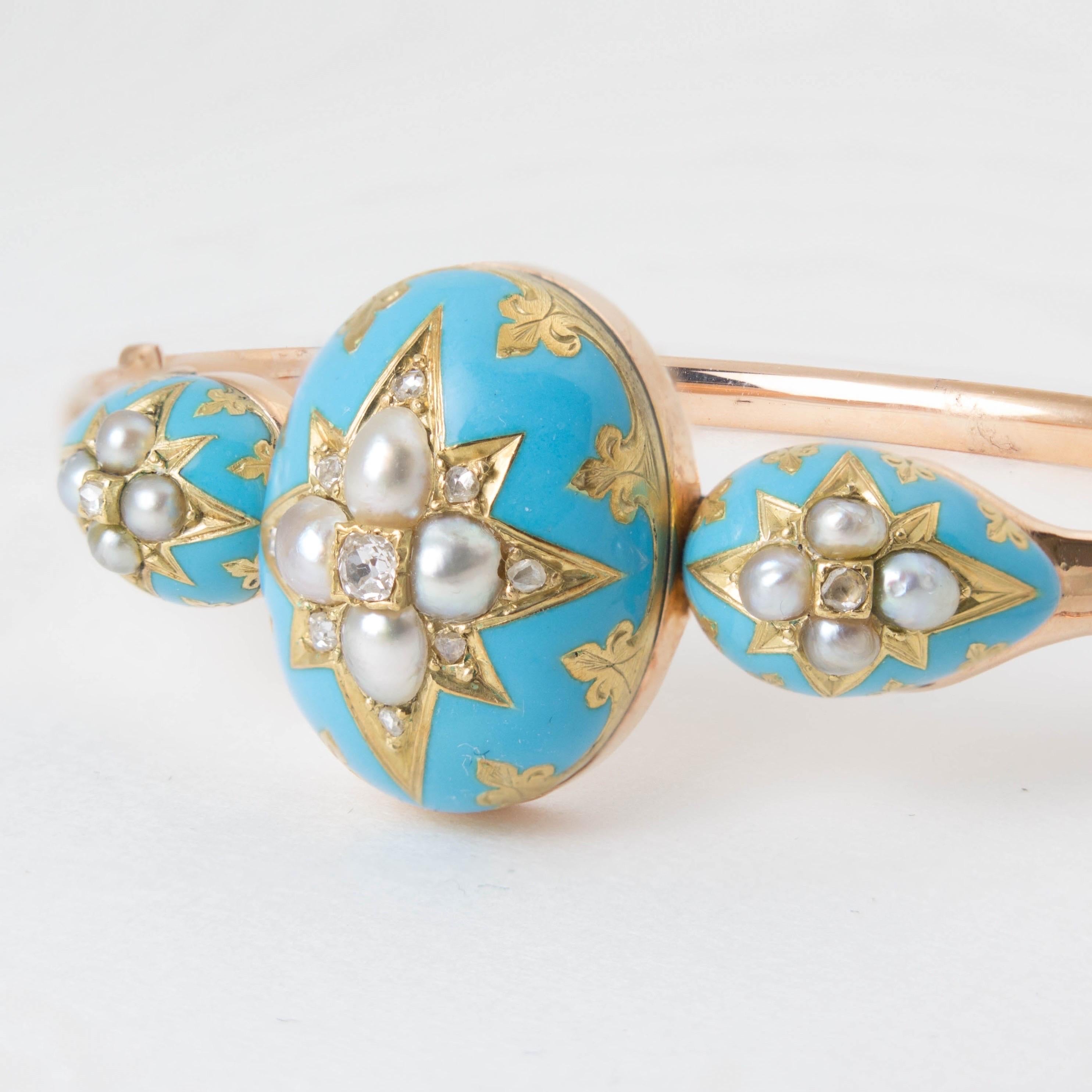 Antikes viktorianisches Türkisblaues Emaille-Goldarmband mit Diamanten und Perlen (Viktorianisch) im Angebot