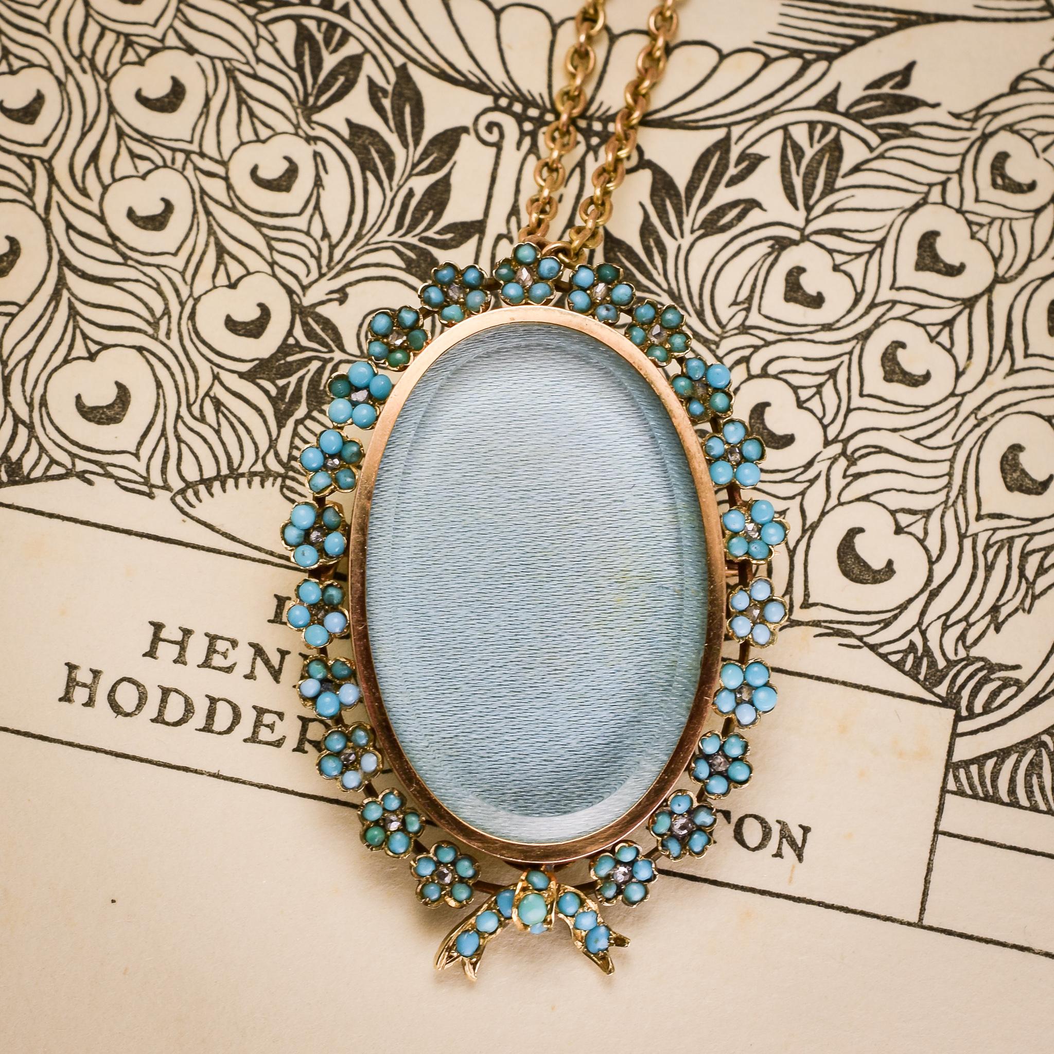 Women's Antique Victorian Turquoise Diamond Forget-Me-Not Locket