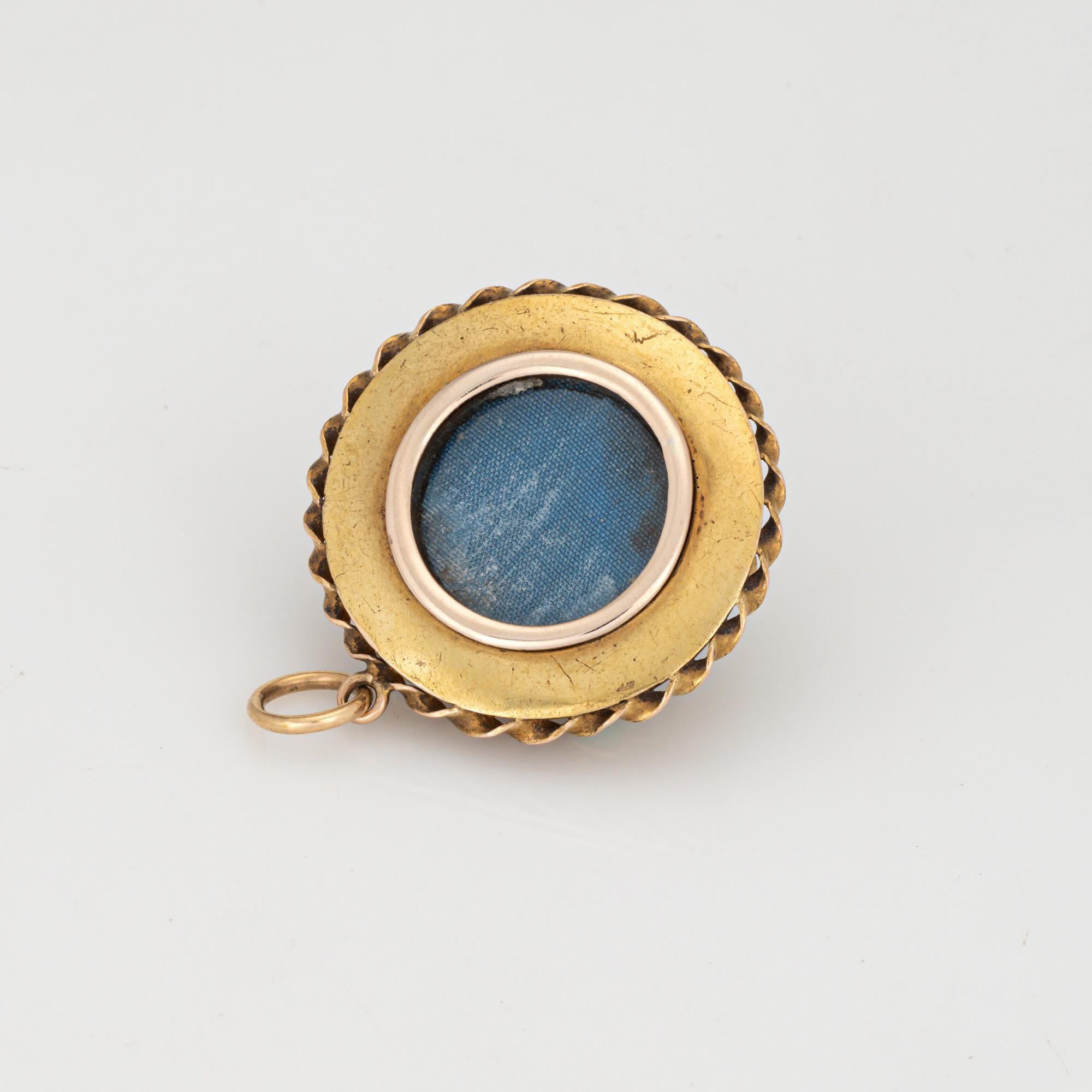 Taille cabochon Pendentif en or jaune 14k avec diamant et turquoise, anciennement victorien en vente