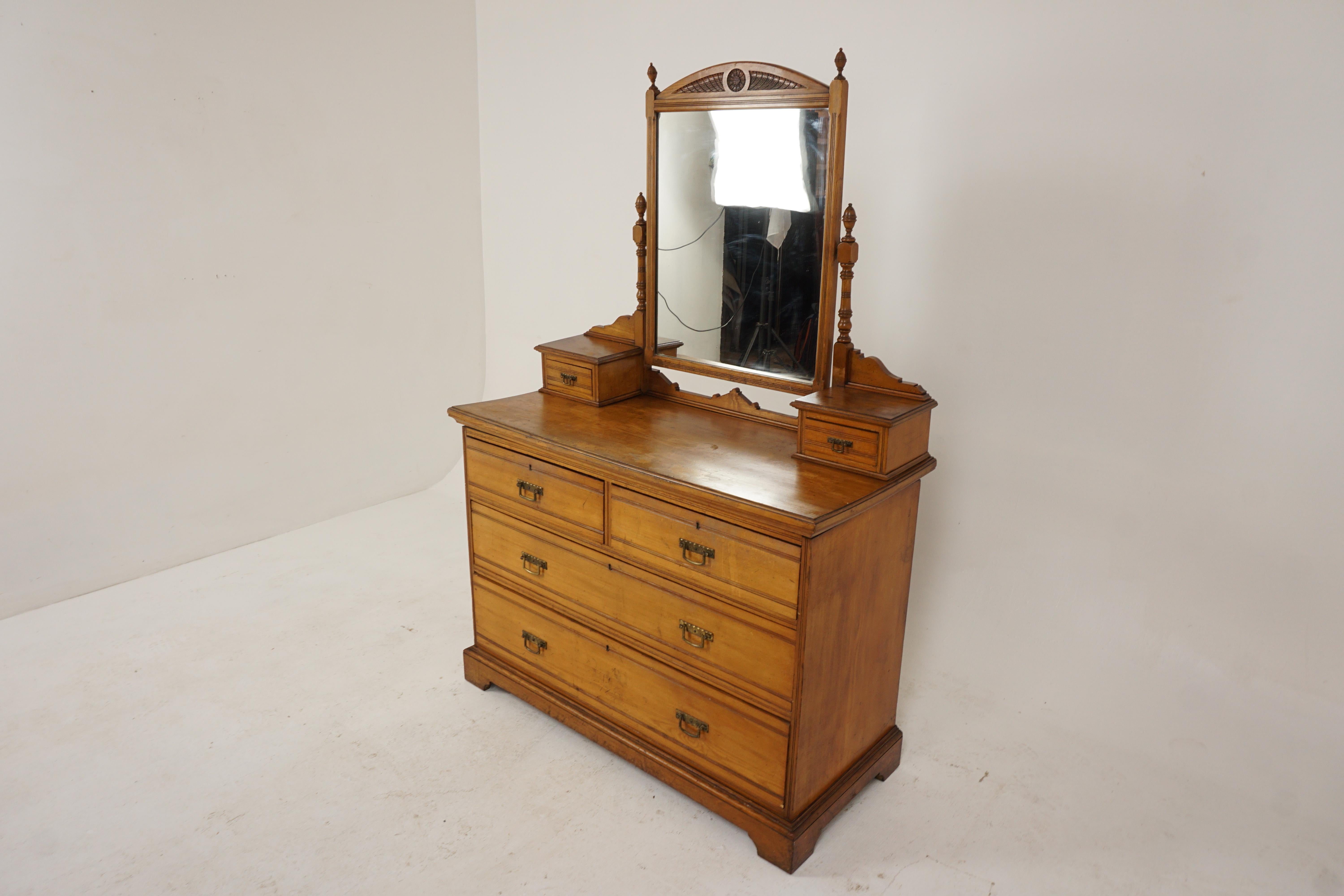 Antique Victorian vanity, large ash chest of drawers, Scotland 1880, H220

Scotland 1880
Solid ash
Original finish.
Framed mirror above.
Pair of jewelry drawers above base.
Two short and two long drawers underneath with original hardware.
All