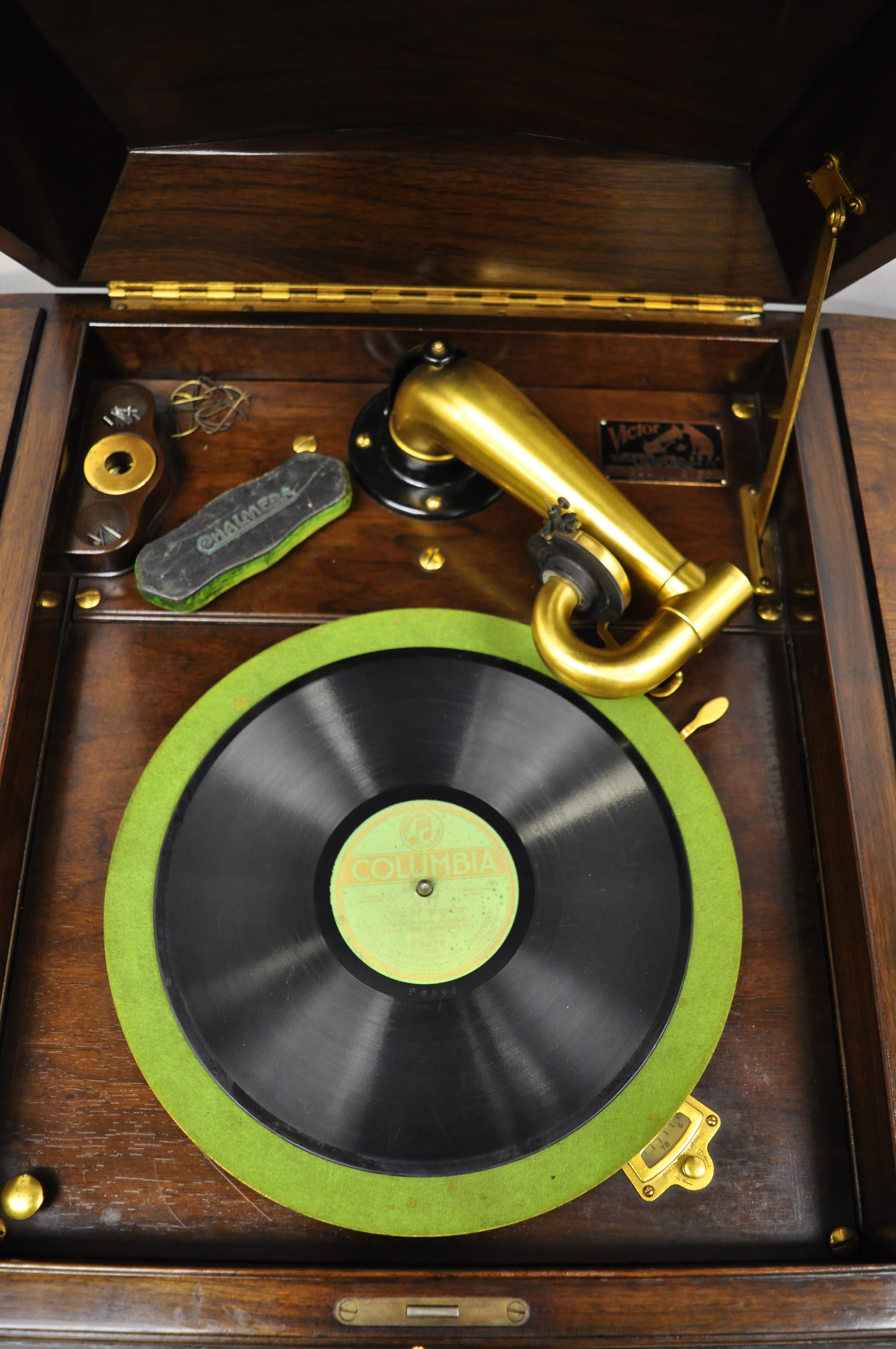 antique victrola record player value