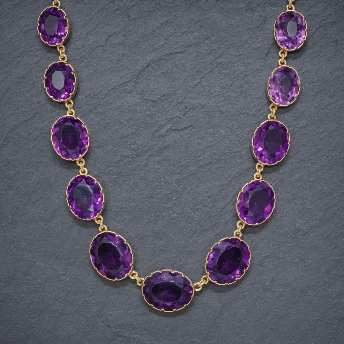 Late Victorian Antique Victorian Violet Paste Necklace 18 Carat Gold on Silver, circa 1900 For Sale
