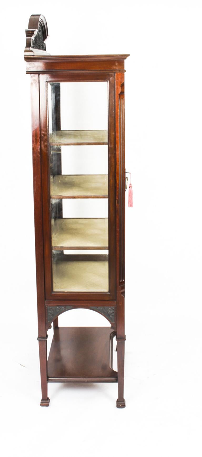 Antique Victorian Vitrine Display 19th Century at 1stDibs