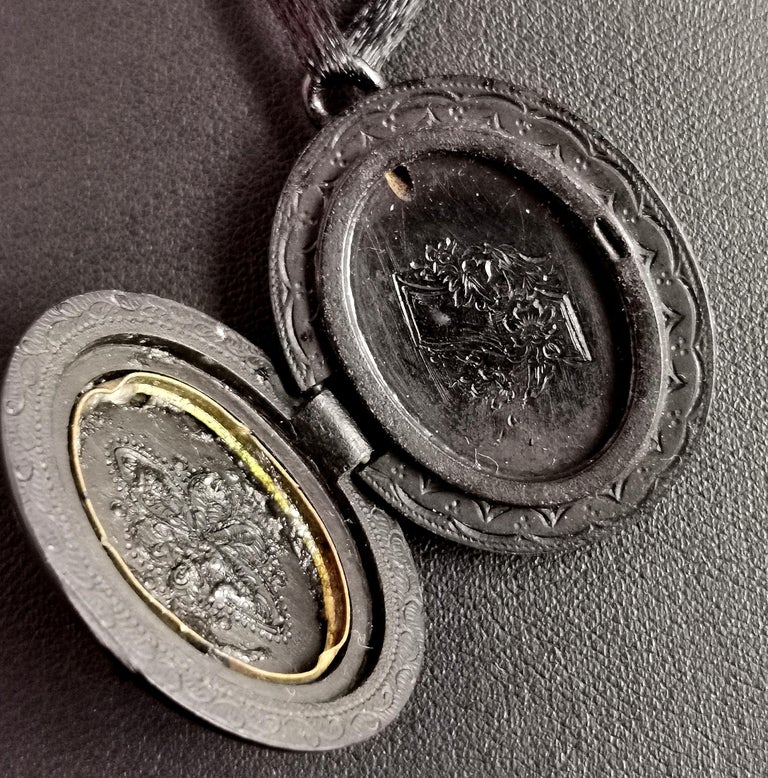Antique Victorian Vulcanite Mourning Locket, Floral at 1stDibs