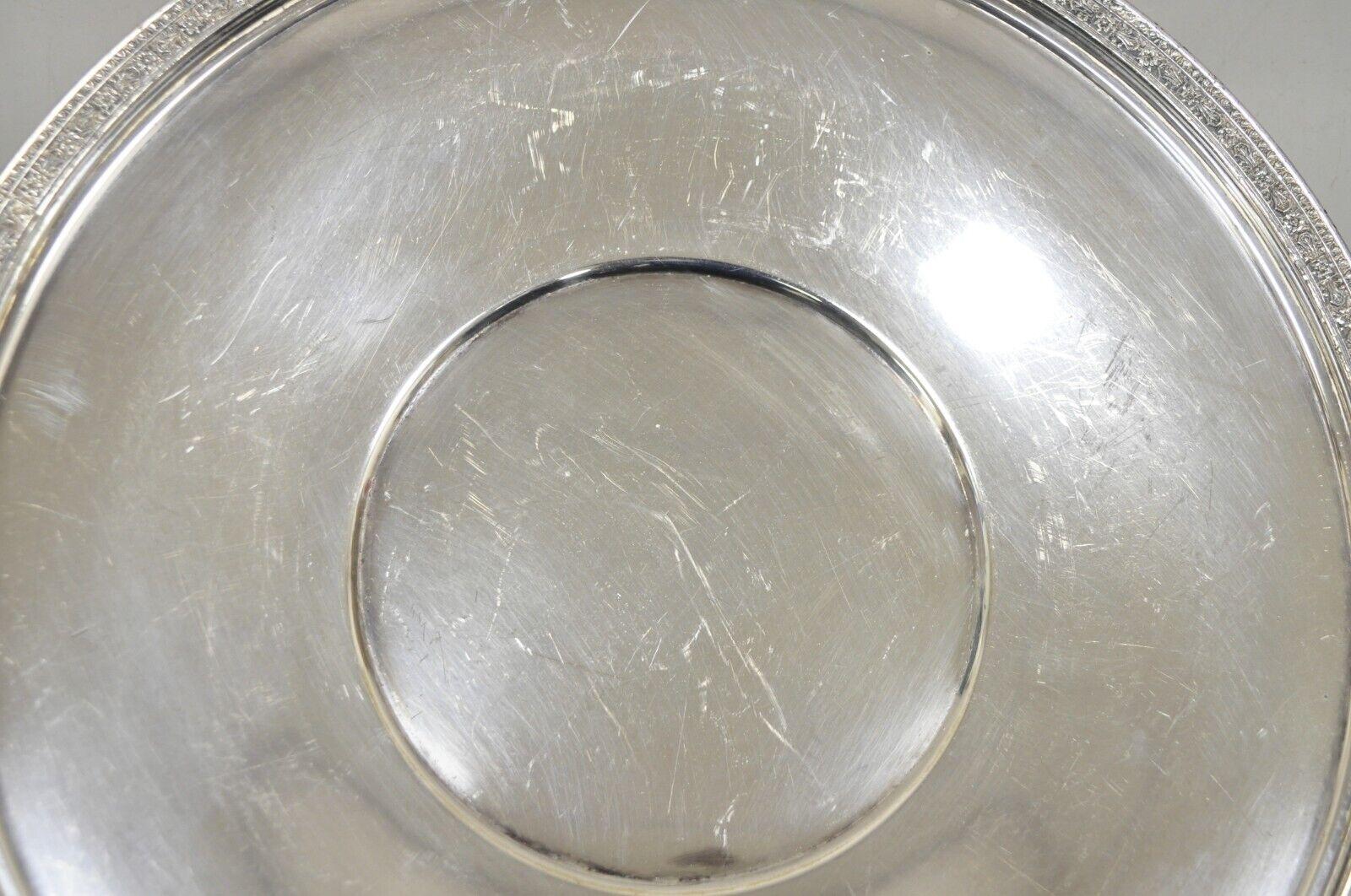 20th Century Antique Victorian W B MFG Co Round Silver Plated Serving Plate Dish Platter For Sale