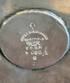 Antique Victorian Walker & Hall Sheffield Silver Plated Tea Urn / Samovar