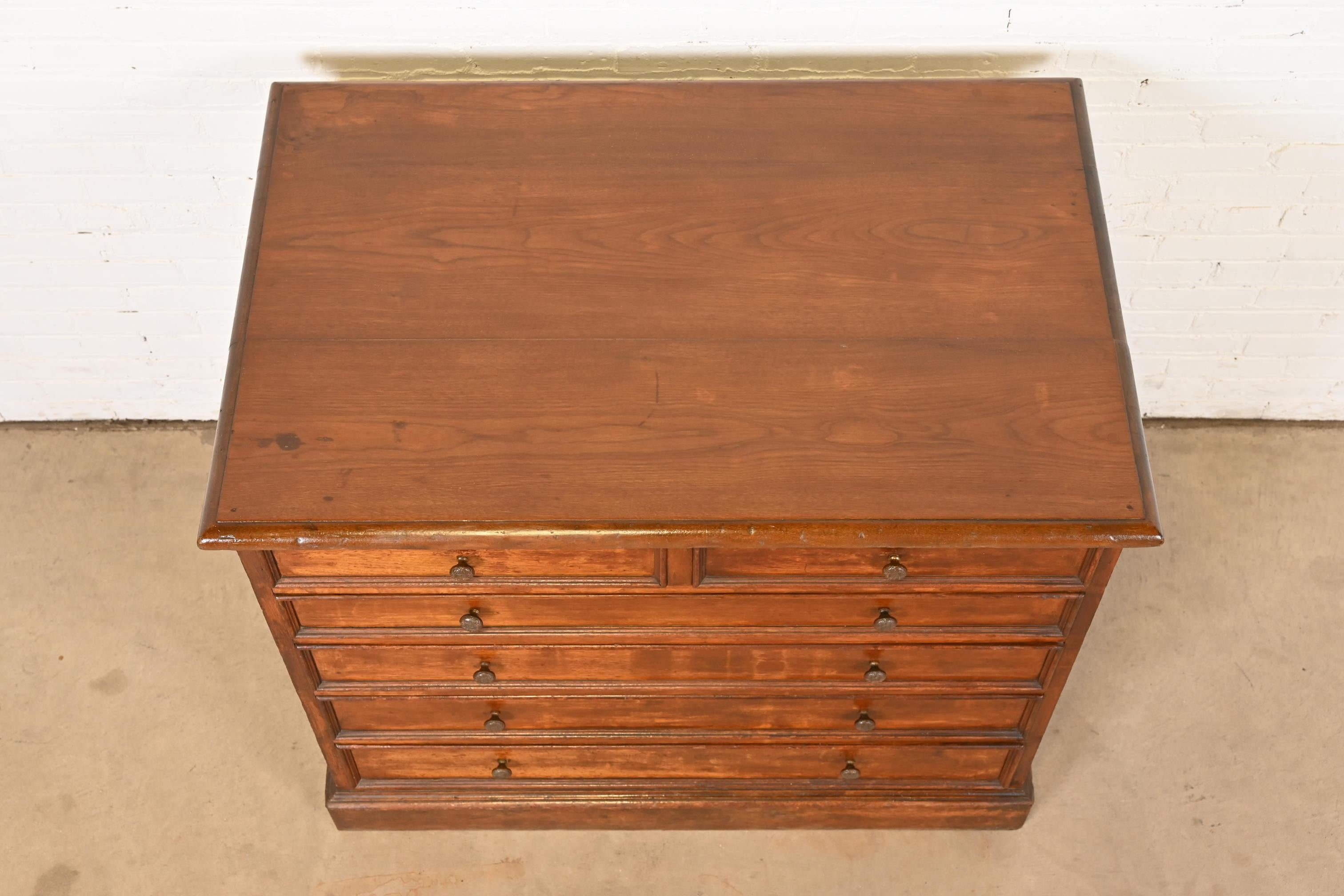 Antique Victorian Walnut Architect's Blueprint Flat File Cabinet  For Sale 5