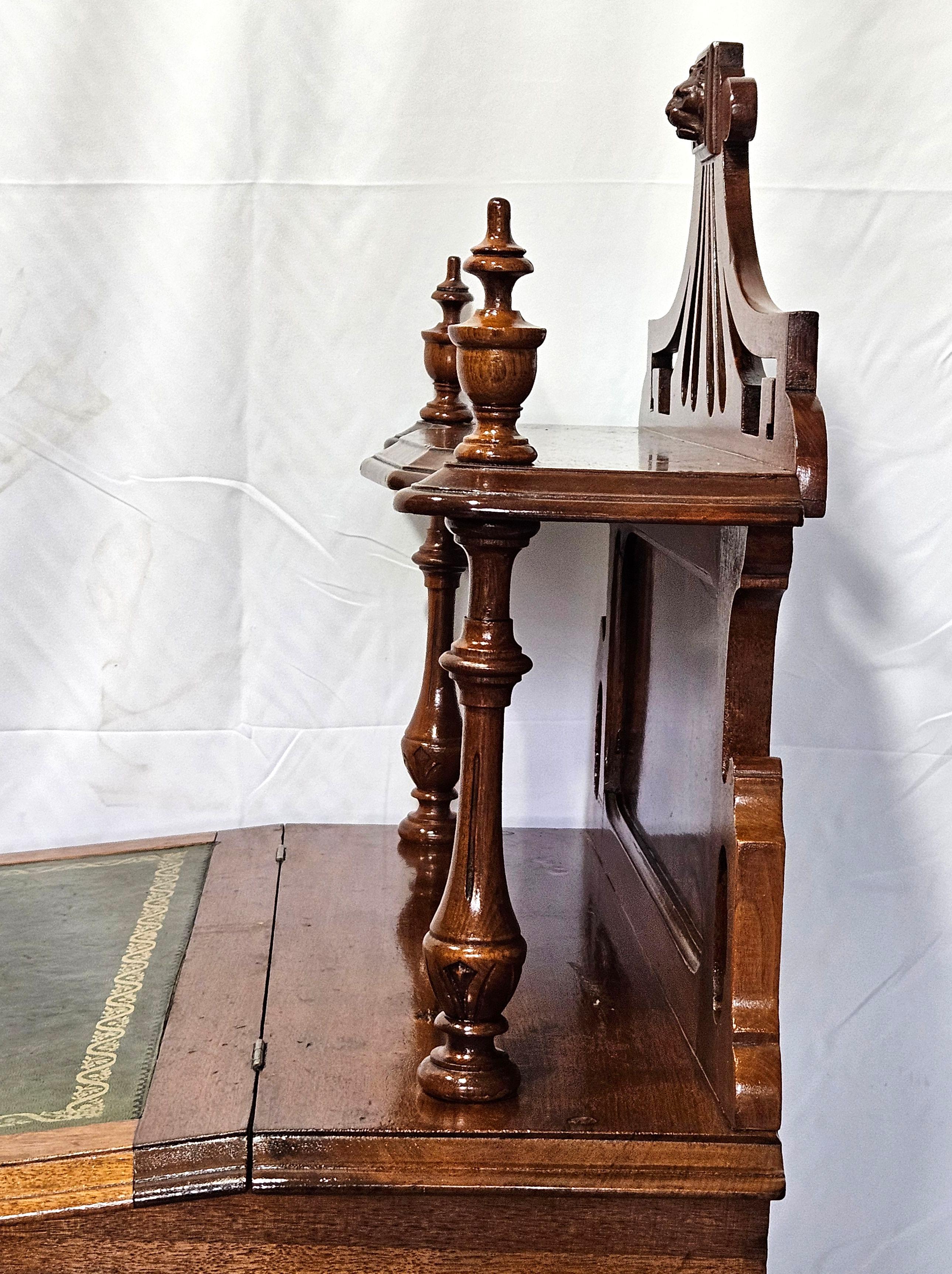 Escritorio antiguo victoriano de nogal en venta 10