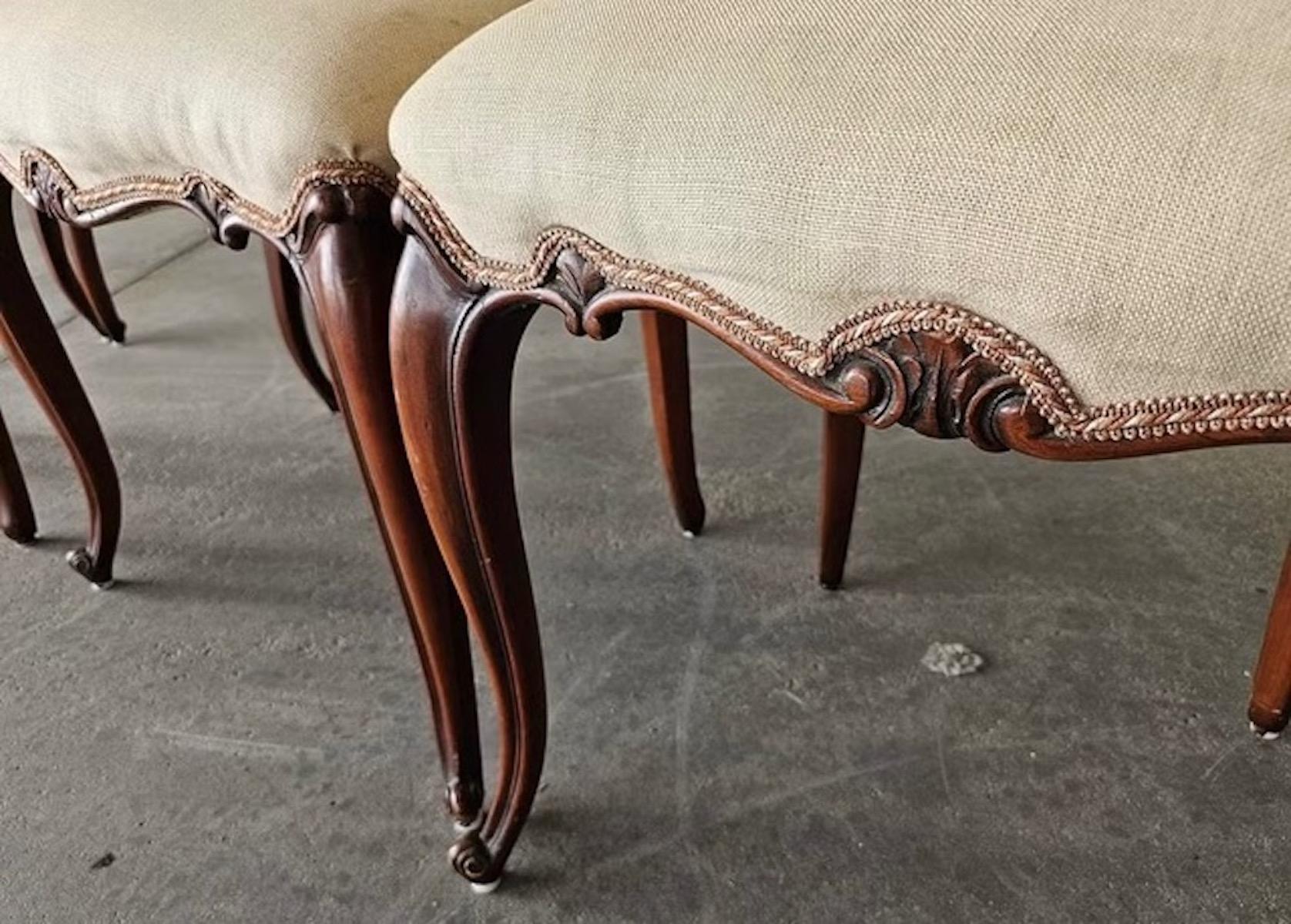 Antique Victorian Walnut Dining Chairs. Set of 6. Hand Carved Walnut in Louis XV For Sale 4