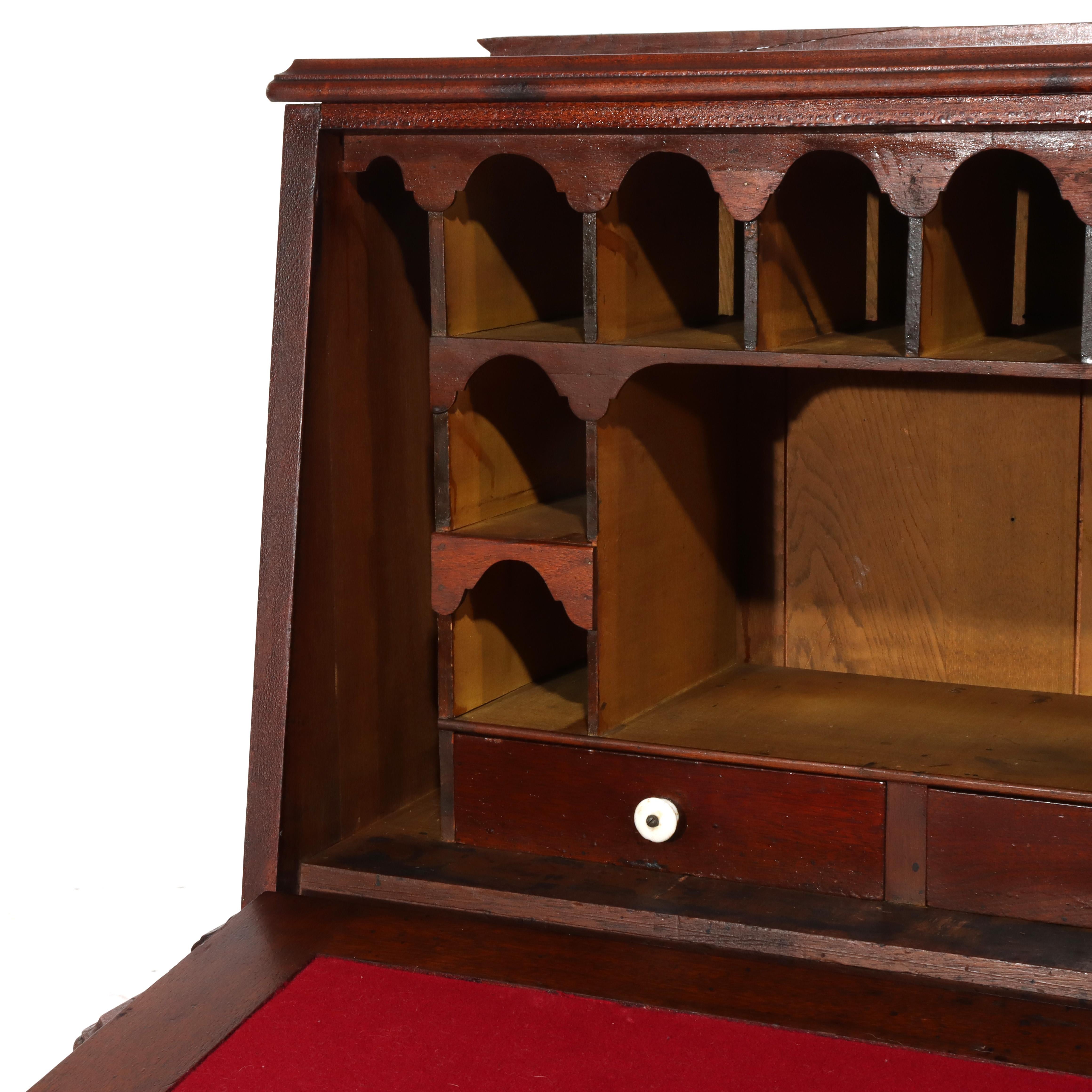 Antiguo escritorio victoriano de nogal con frente abatible C1880 en venta 2