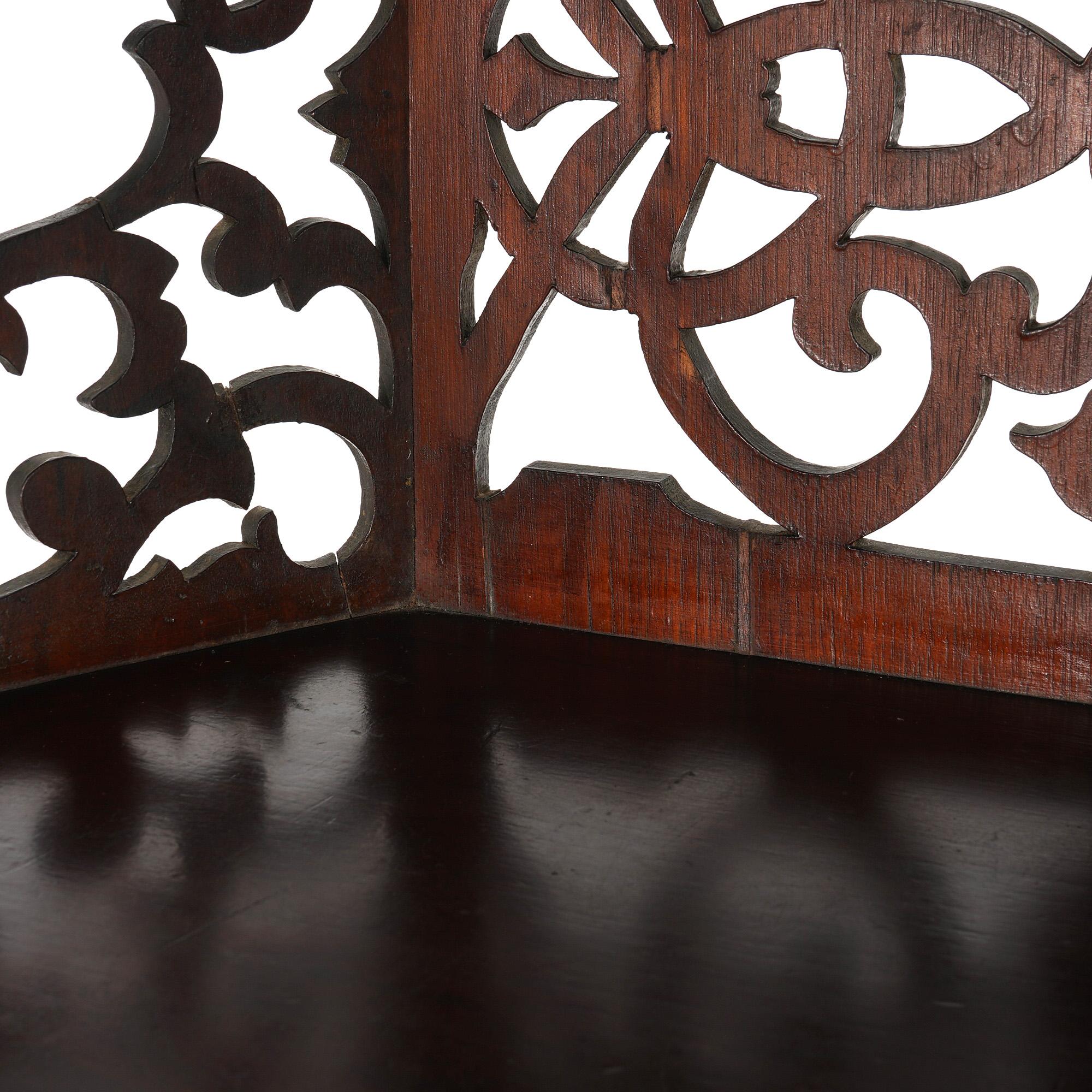 Antique Victorian Rosewood Etagere with Reticulated & Graduated Carved Shelving For Sale 4