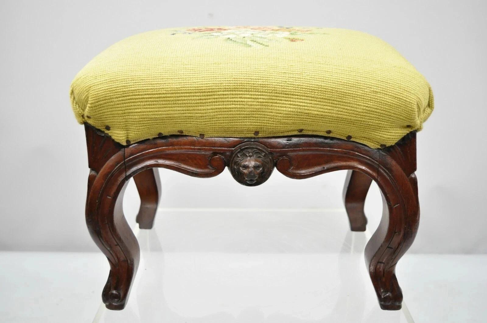 Victorien Antique Victorian Walnut Figural Lion Female Face Needlepoint Footstool Ottoman en vente