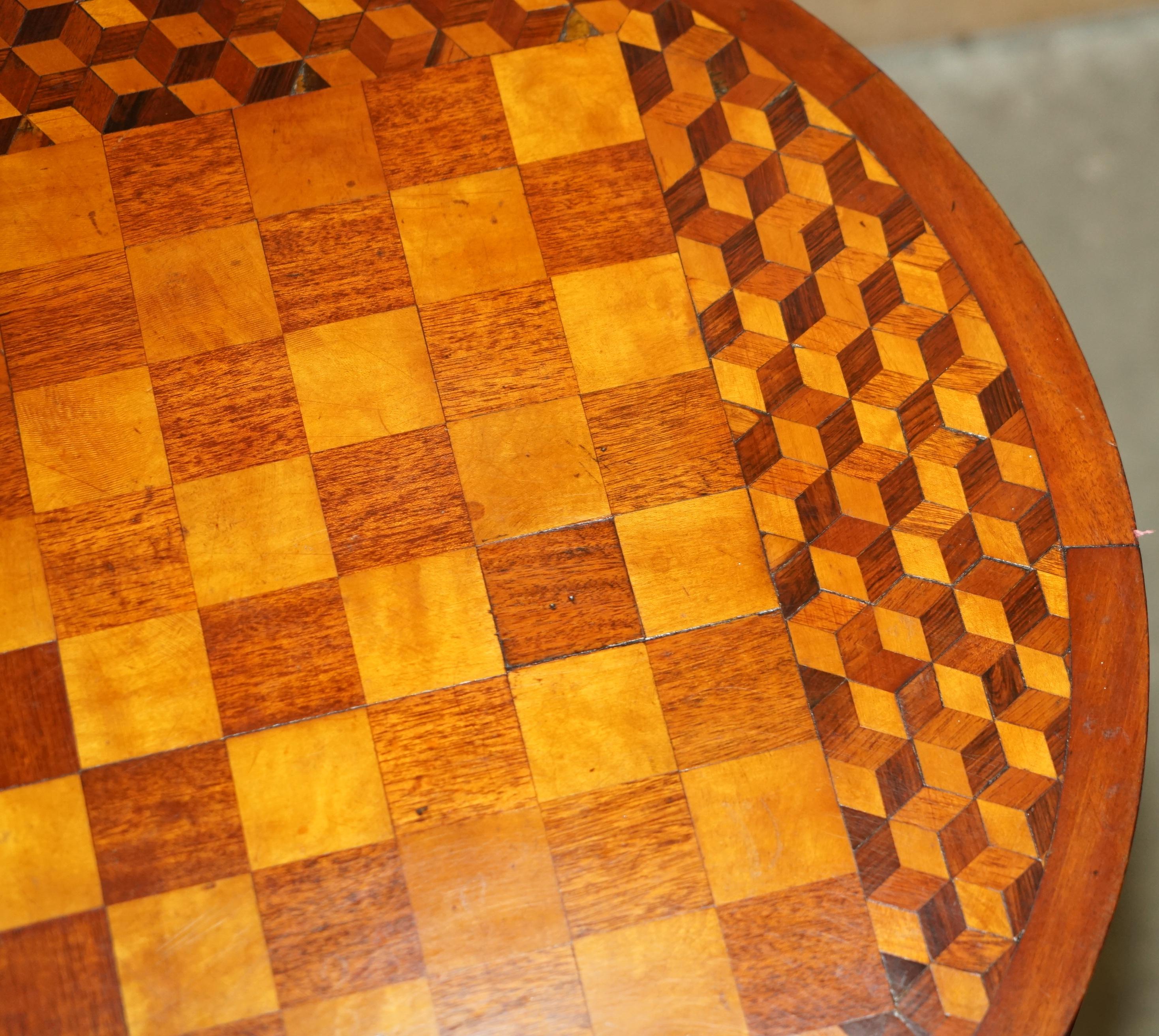 ANTIQUE ViCTORIAN WALNUT & HARDWOOD PARQUETRY INLAID TiLT TOP CHESS GAMES TABLE In Good Condition In West Sussex, Pulborough