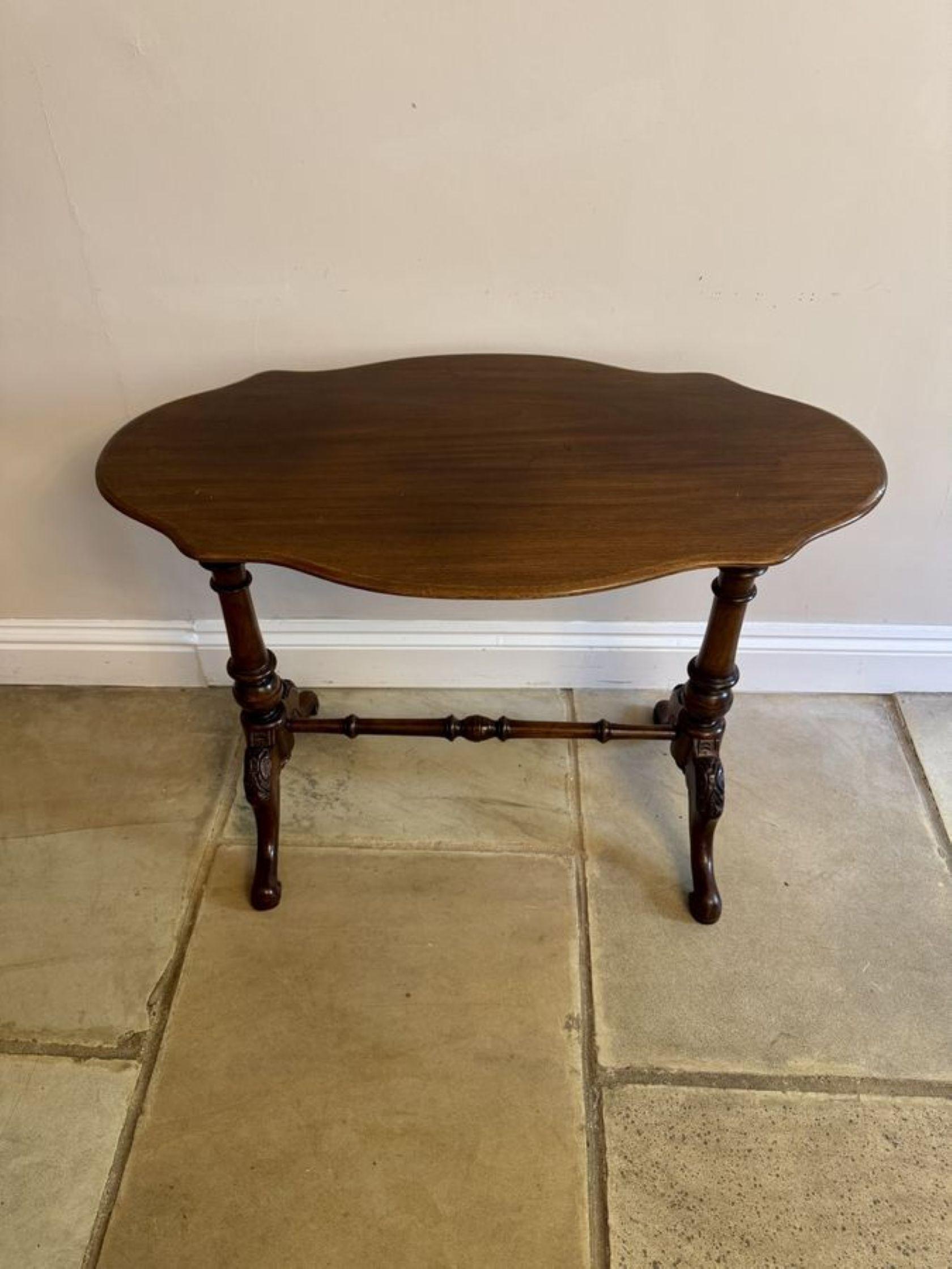 19th Century Antique Victorian walnut lamp table For Sale