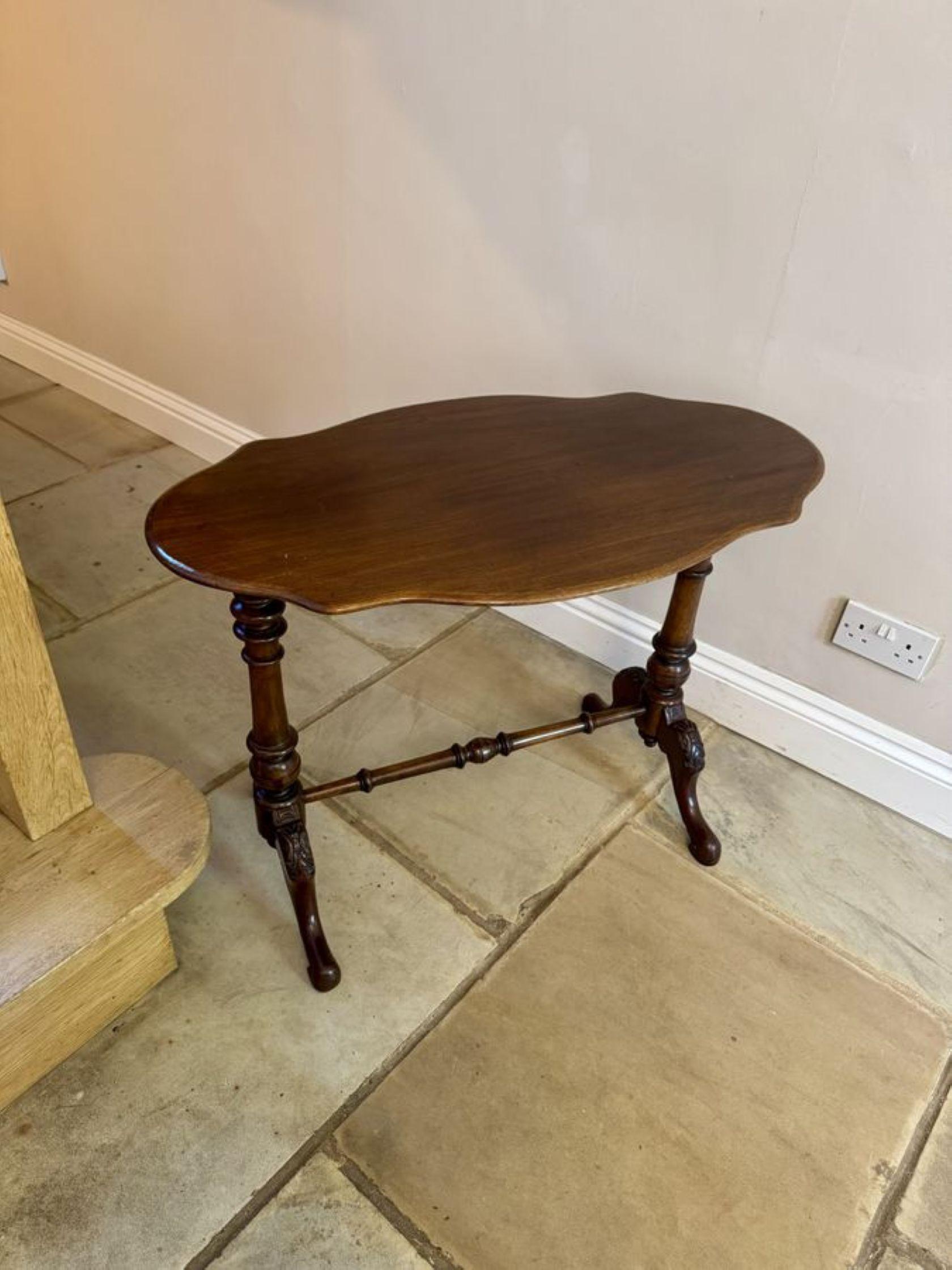 Walnut Antique Victorian walnut lamp table For Sale