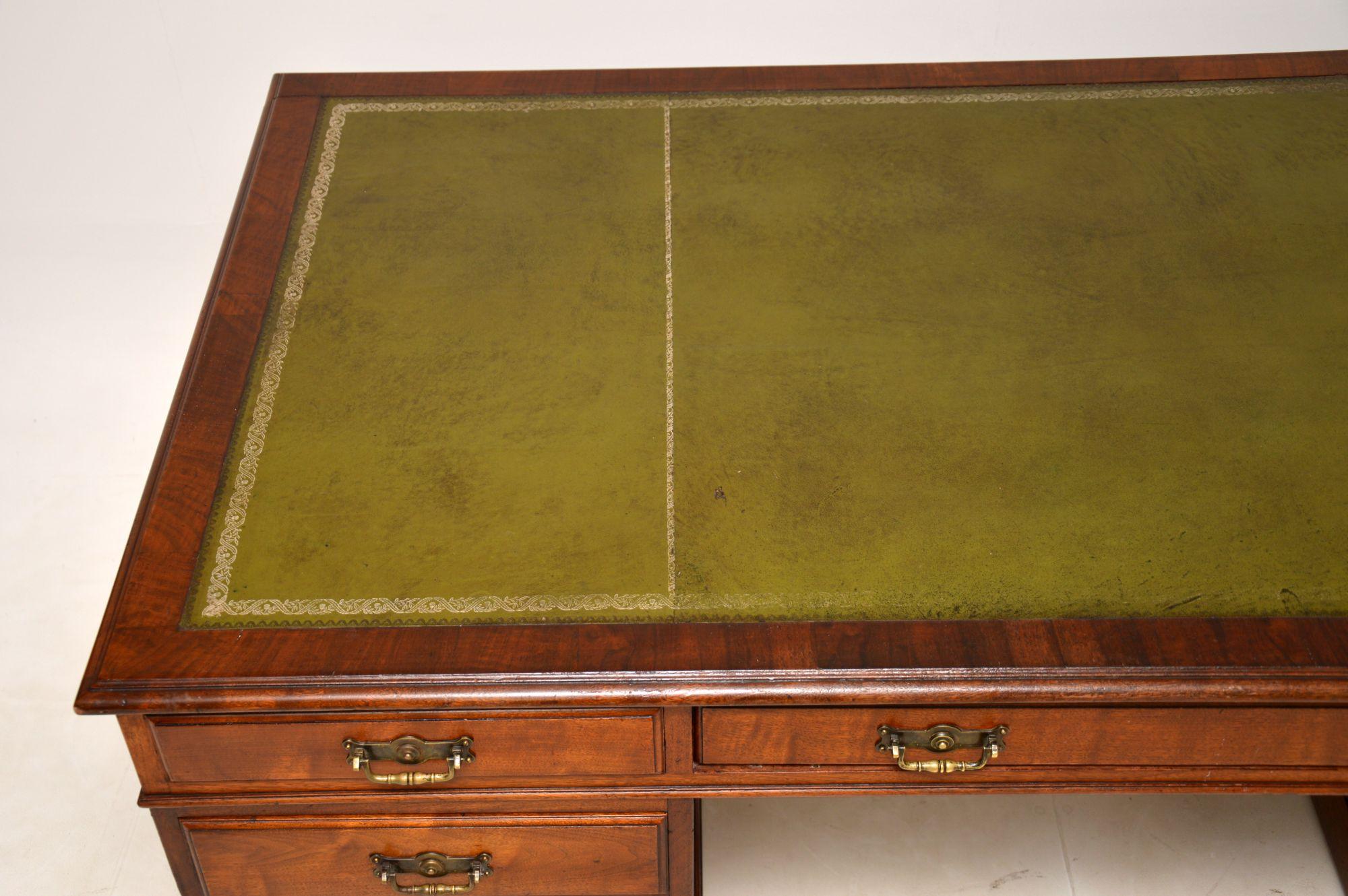 Antique Victorian Walnut Leather Top Partners Desk 3