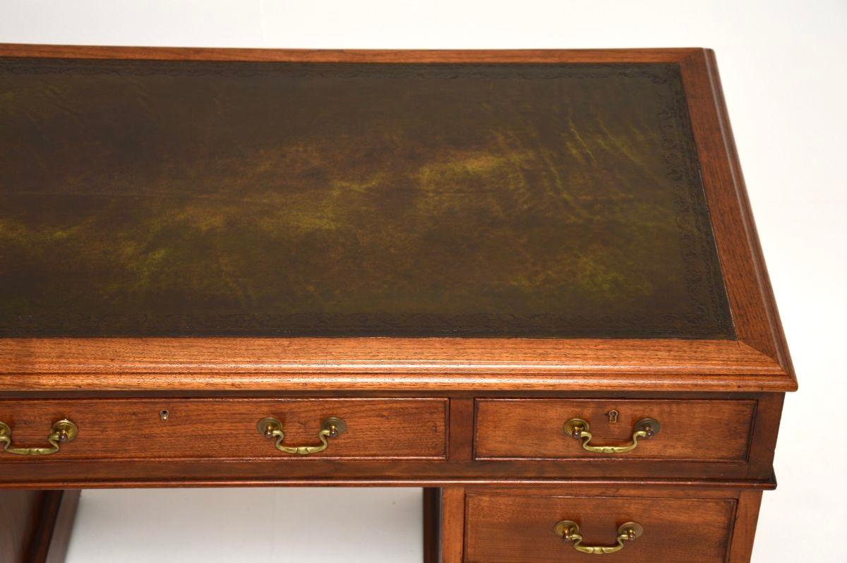 Antique Victorian Walnut Leather Top Pedestal Desk For Sale 2