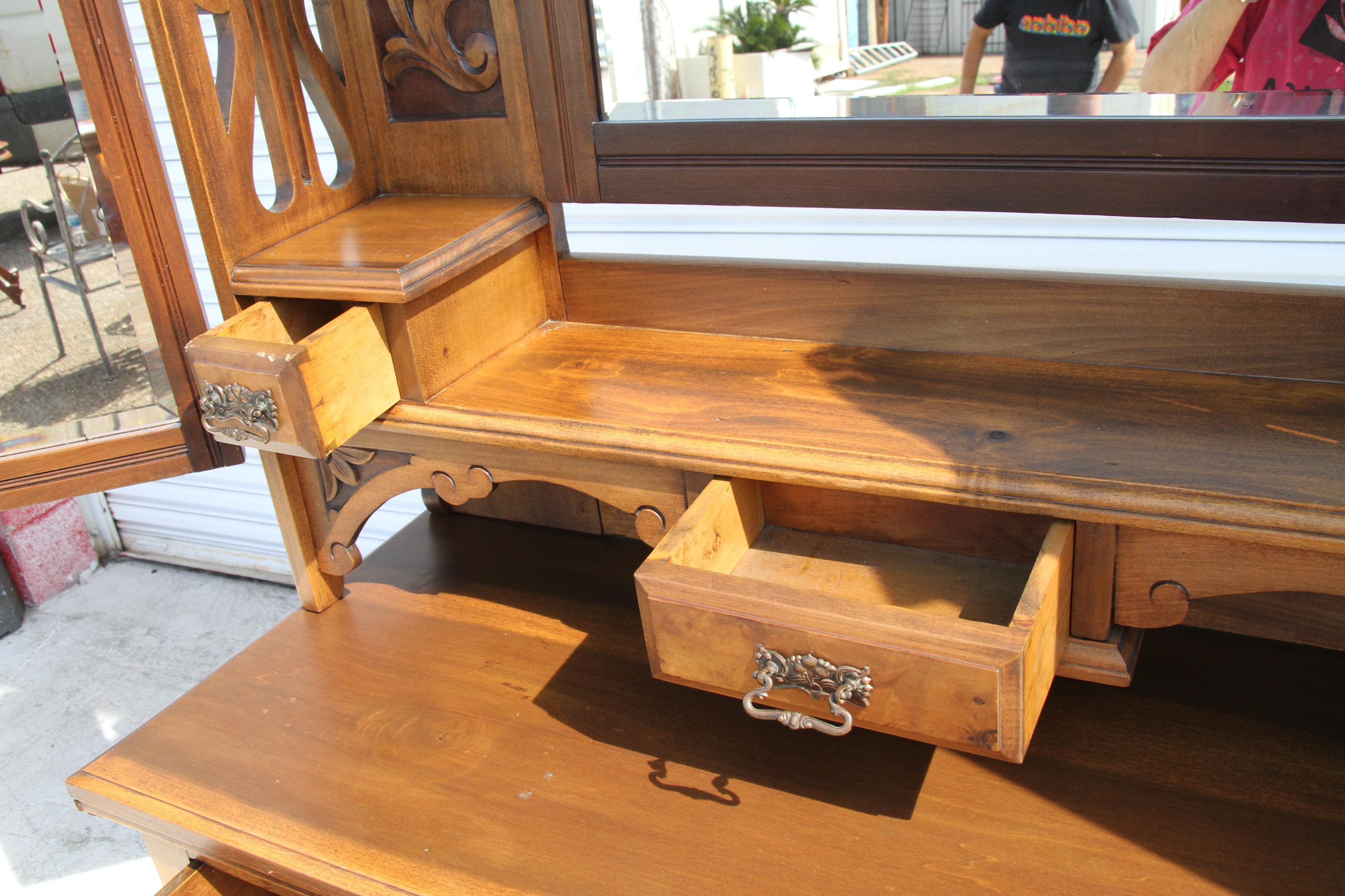 Antique Victorian Walnut Mirrored Vanity Dresser For Sale 1