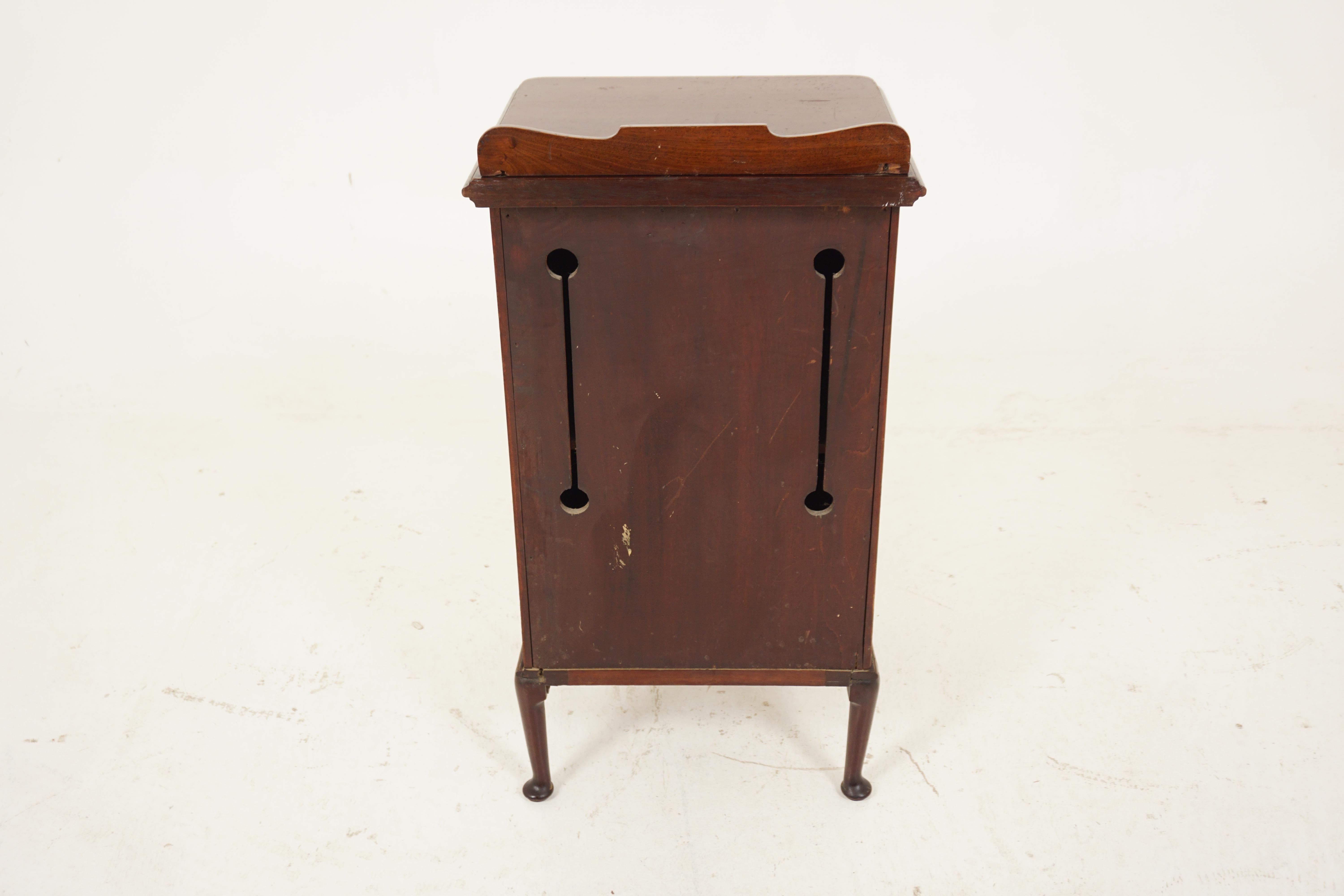 Antique Victorian Walnut Nightstand, Bedside, Lamp Table, Scotland 1900, H059 For Sale 5