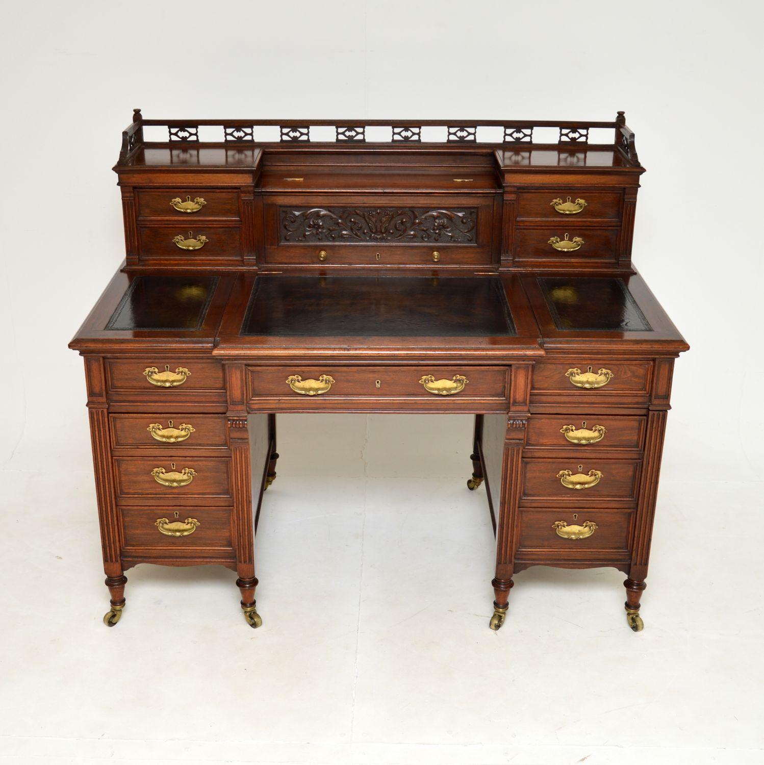 Antique Victorian Walnut Pedestal Desk by James Shoolbred For Sale at