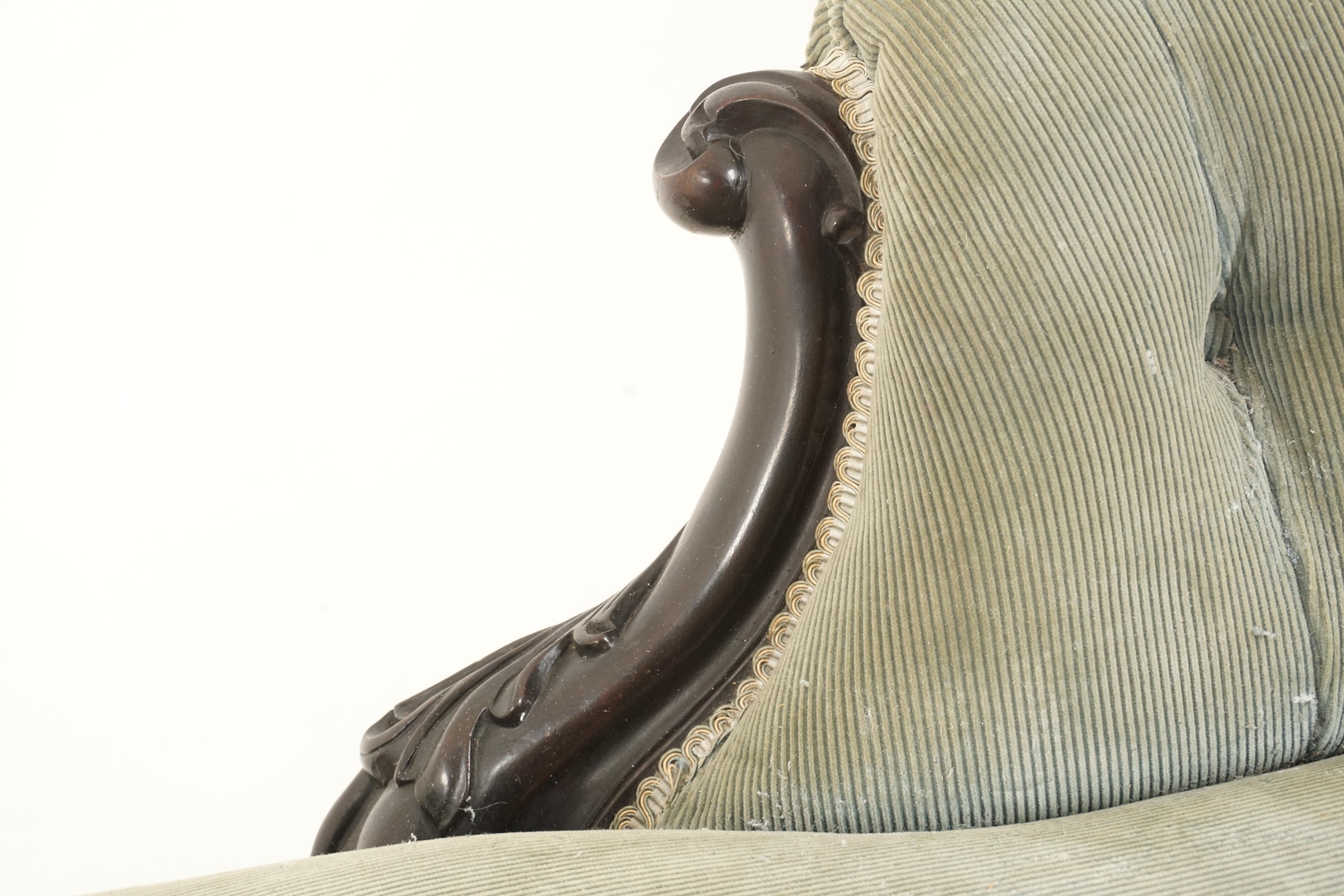 Hand-Crafted Antique Victorian Walnut Serpentine Chaise Lounge, Sofa, Scotland 1870 B2699