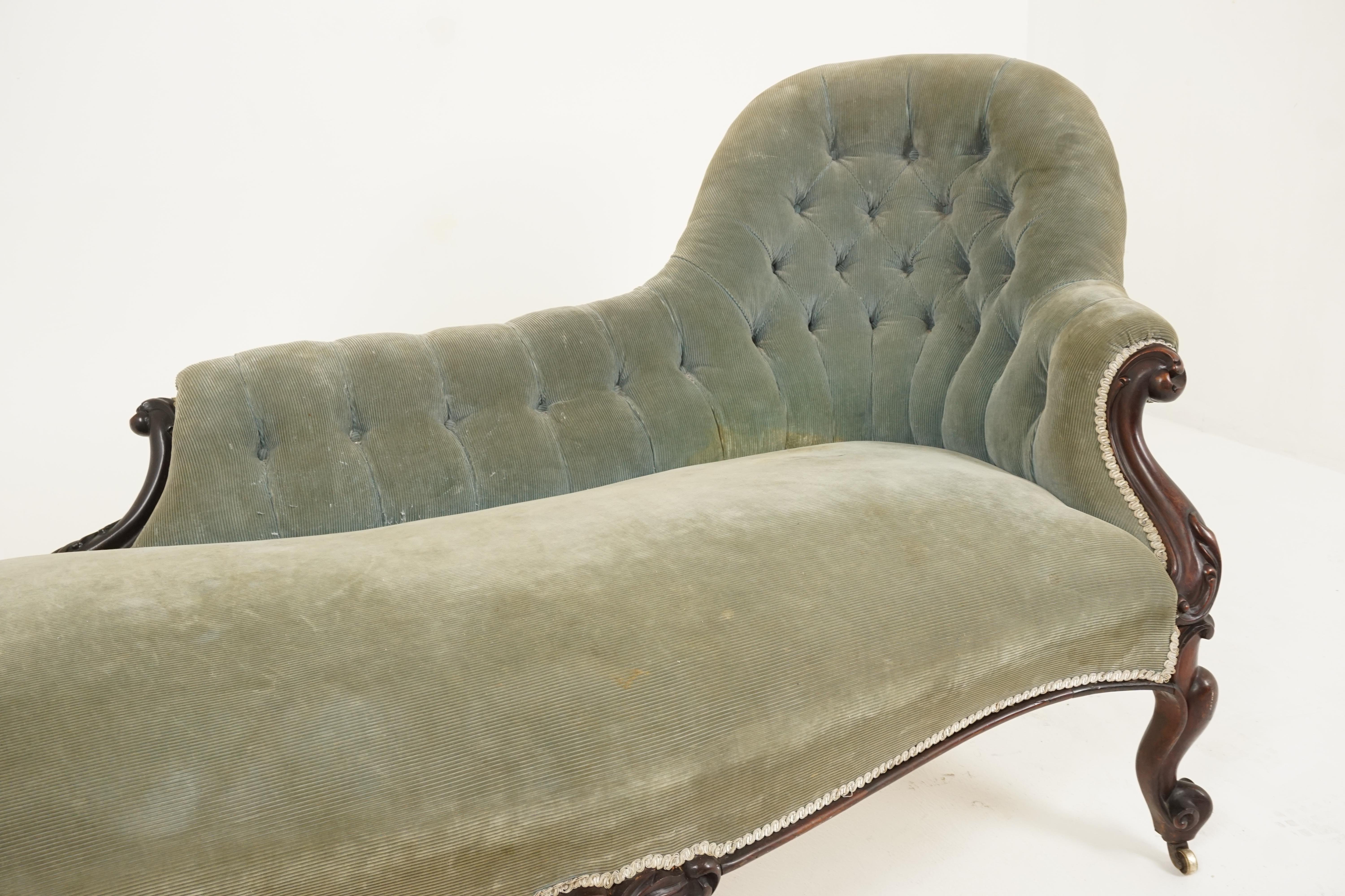 Late 19th Century Antique Victorian Walnut Serpentine Chaise Lounge, Sofa, Scotland 1870 B2699