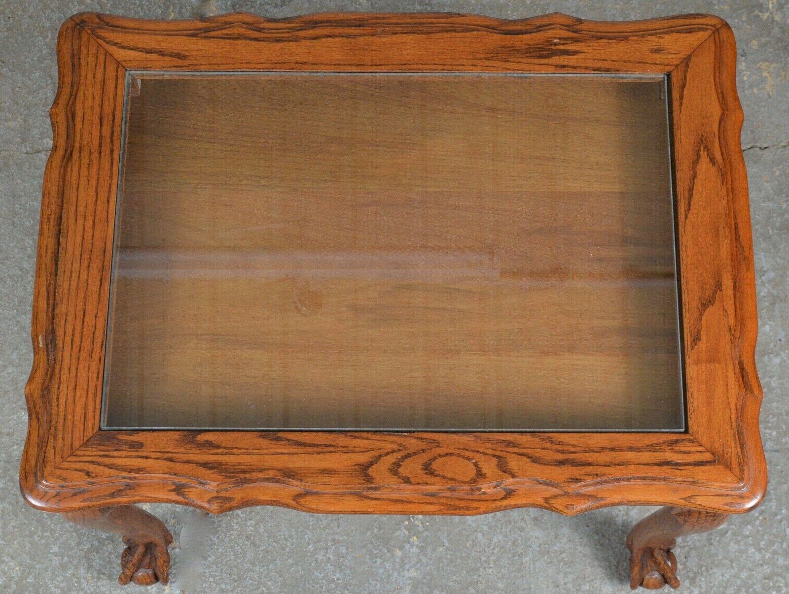 English Antique Victorian Walnut Showcase Display Side End Table with Ball & Claw Feet For Sale