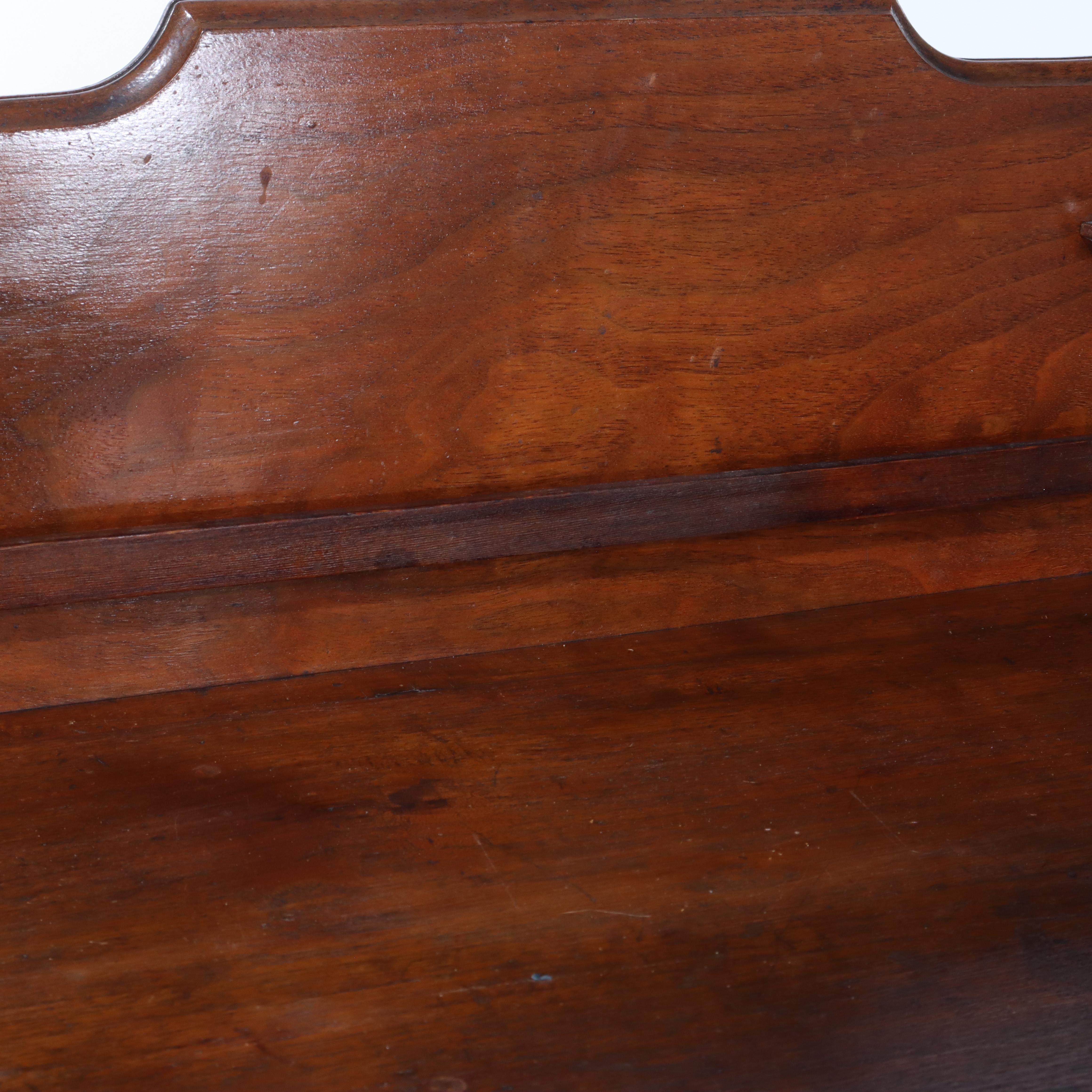 Antiker viktorianischer Nussbaum-Waschtisch mit einer Schublade und Aufkantung C1890 im Angebot 10