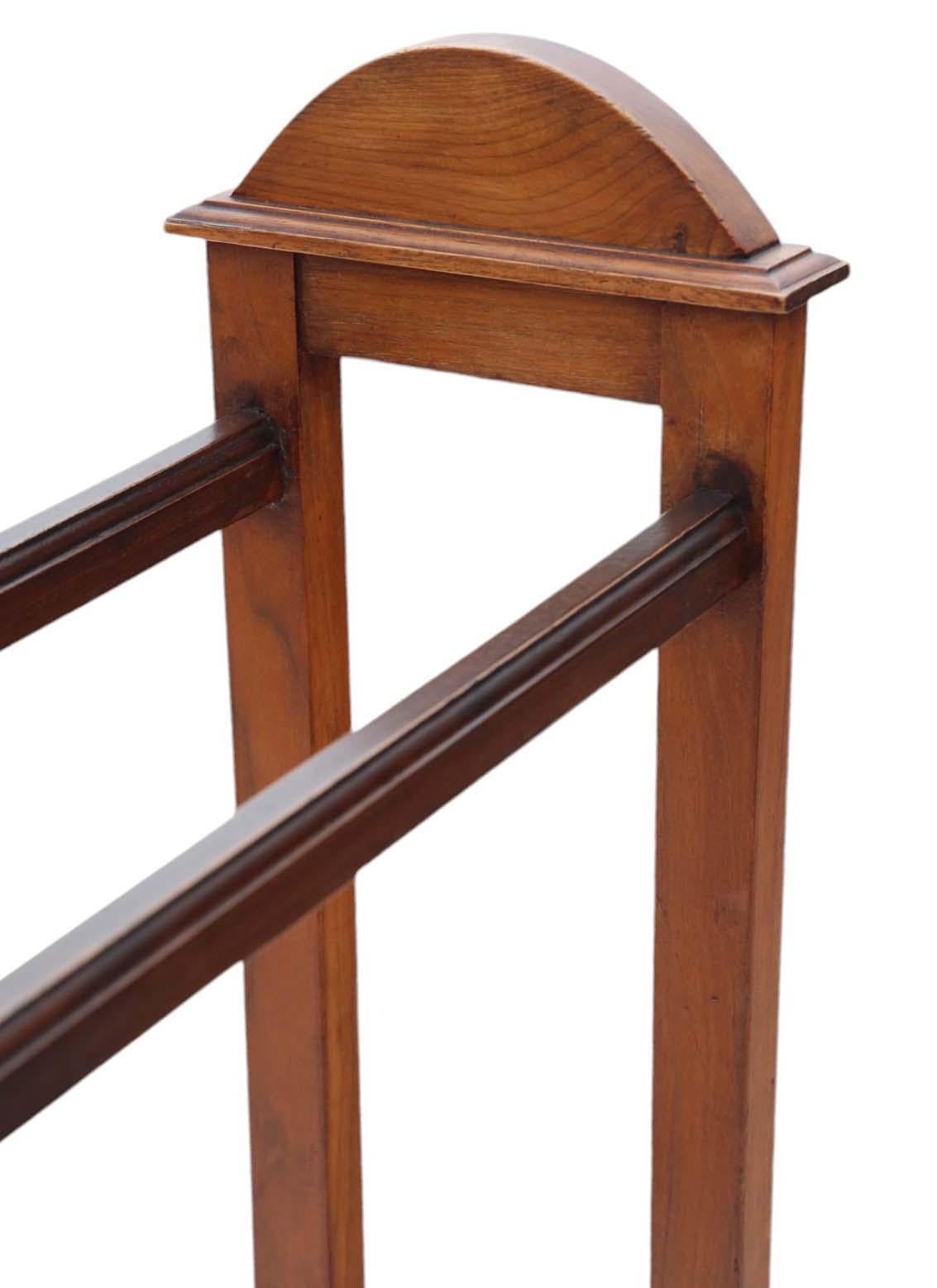 Wood Antique Victorian walnut Towel Rail Stand - Quality Art Nouveau C1900 For Sale