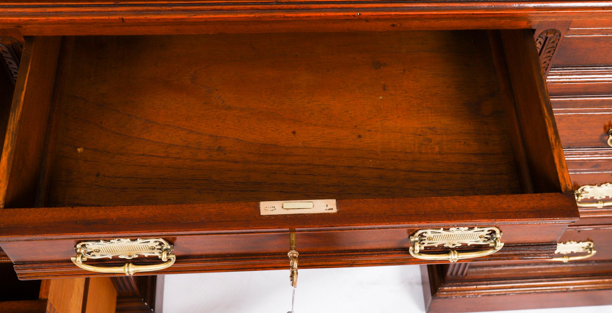 Ancien bureau victorien à deux pieds en noyer 19ème siècle en vente 6