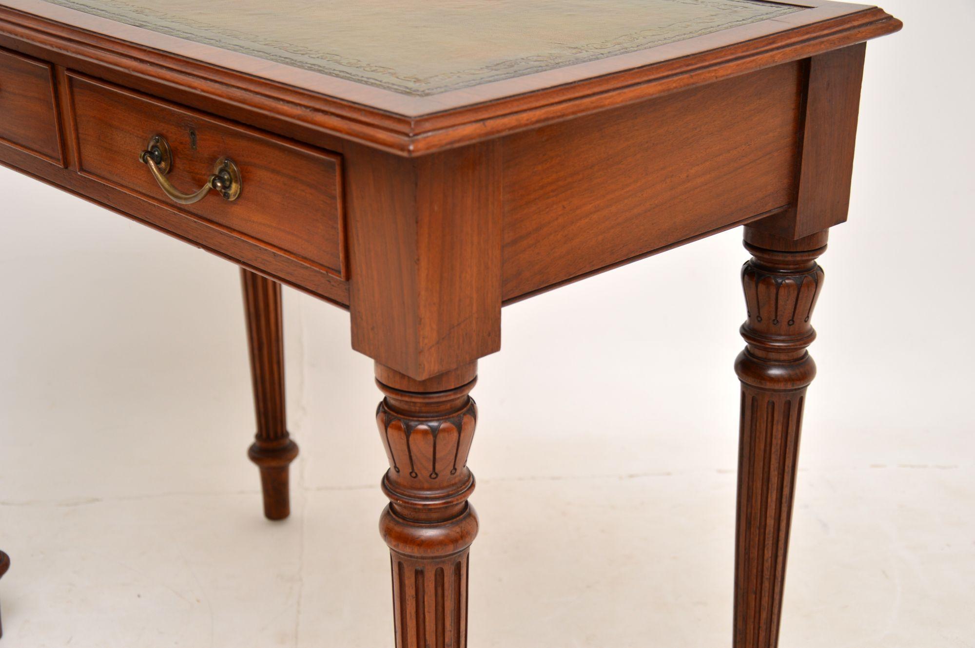 Antique Victorian Walnut Writing Table / Desk 5