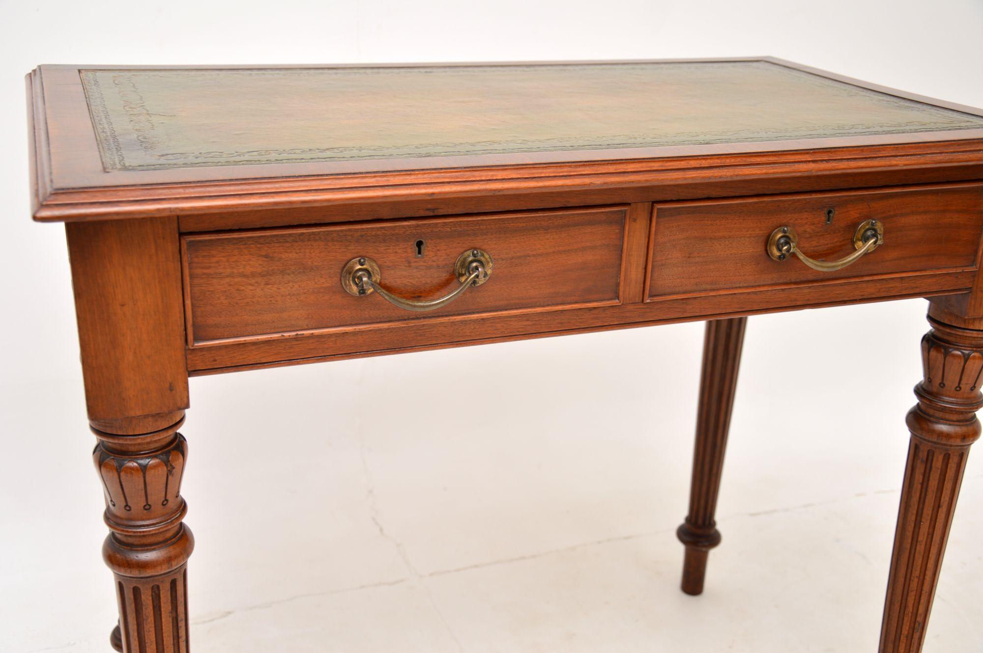 Antique Victorian Walnut Writing Table / Desk 2