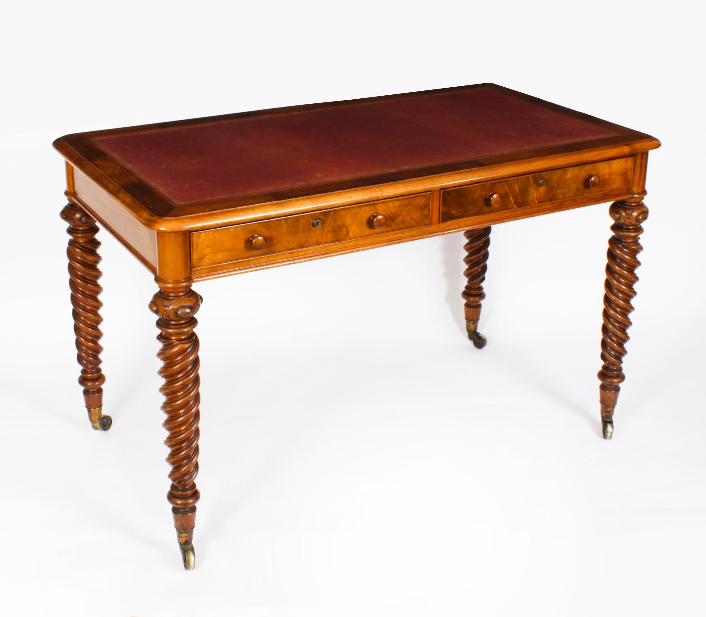 Ancienne table à écrire victorienne en noyer Bureau Hindley & Sons 19ème siècle en vente 13
