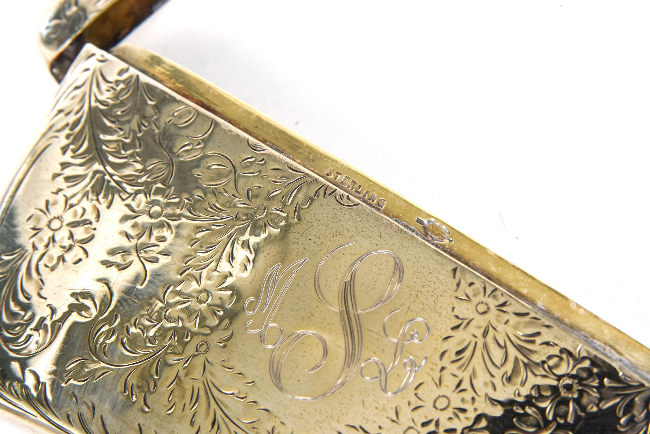 Antiker viktorianischer Webster-Kartenhalter mit geblümter Schleife aus Sterlingsilber im Angebot 4