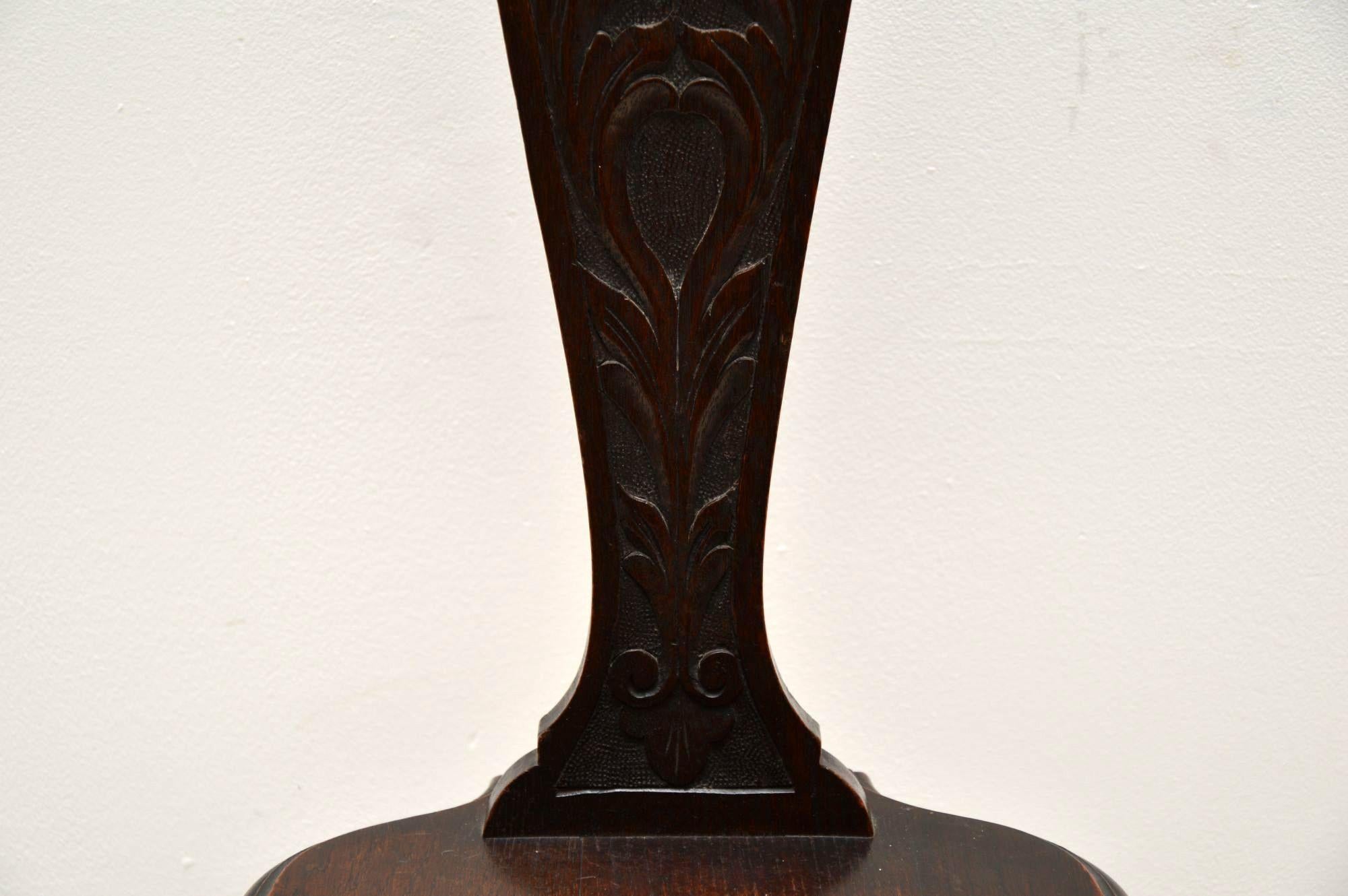 19th Century Antique Victorian Welsh Oak Spinning Chair