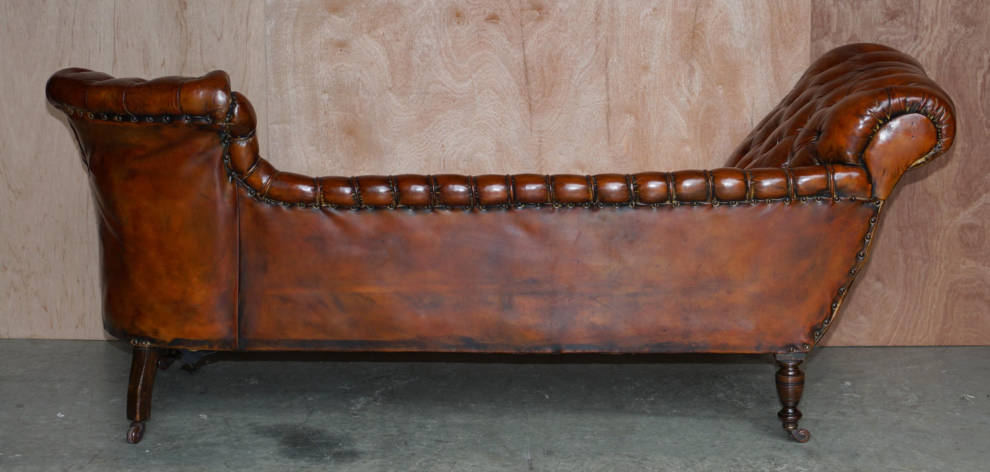 Antique Victorian Whisky Brown Leather Restored Chesterfield Sofa Chaise Lounge For Sale 3