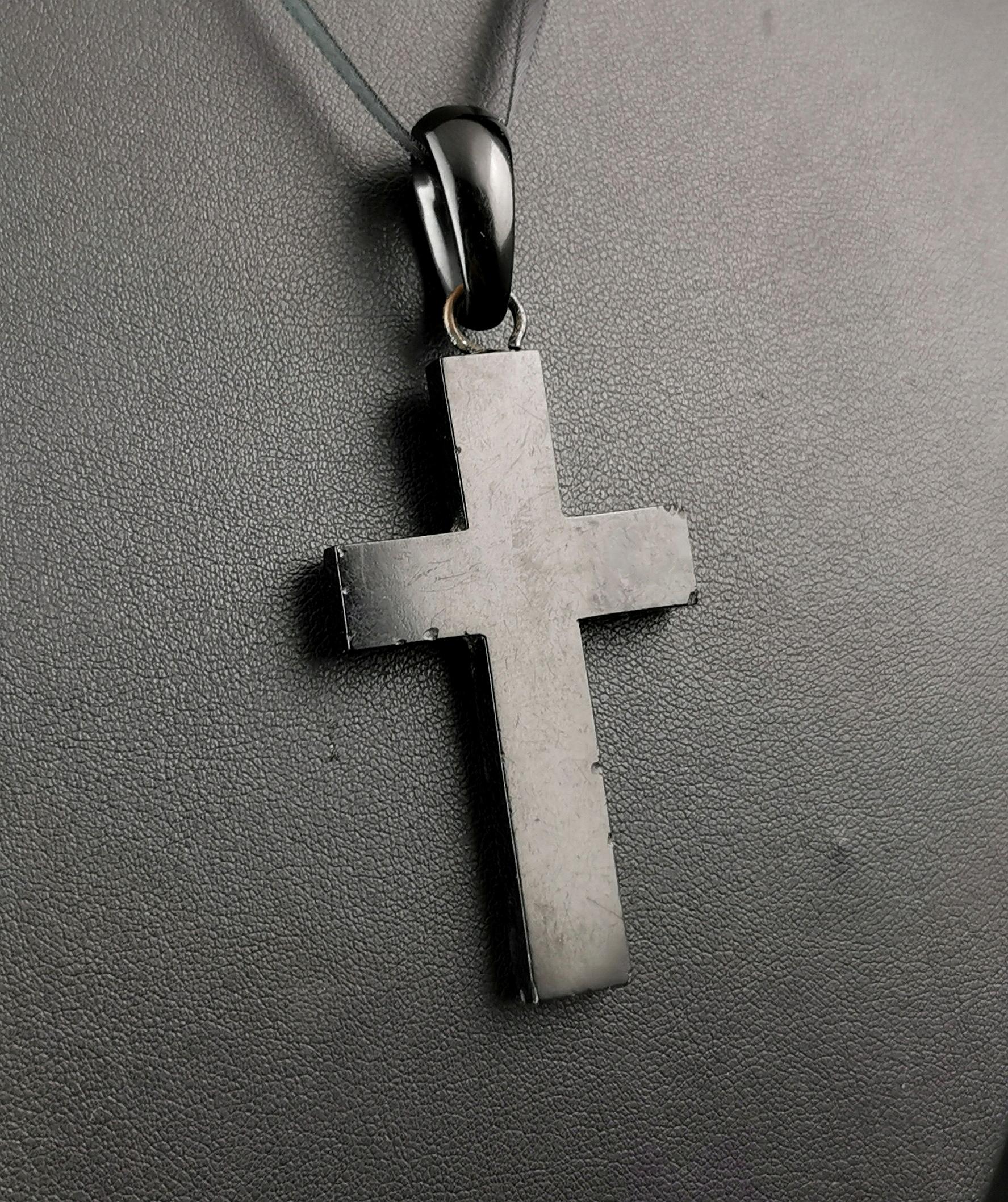 Antique Victorian Whitby Jet Cross pendant, Mourning  5