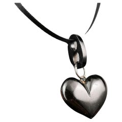 Vintage Victorian Whitby Jet heart pendant, Puffy heart 