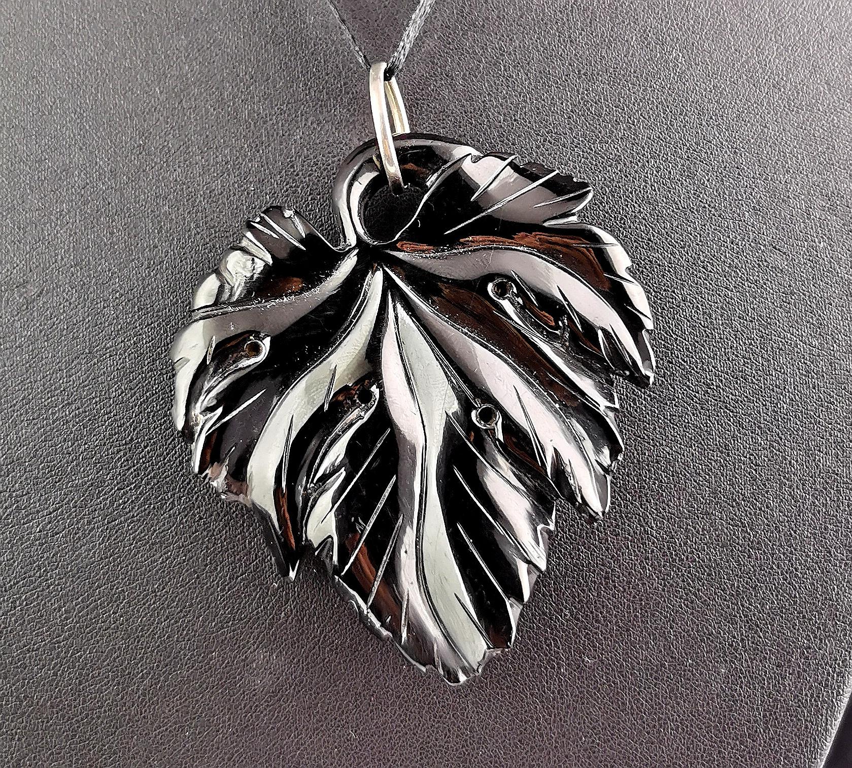 Antique Victorian Whitby Jet leaf pendant 3