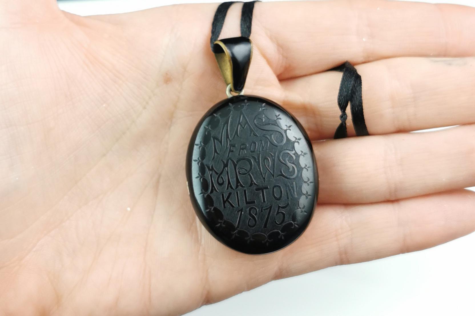 Antique Victorian Whitby Jet mourning locket, Mining  12