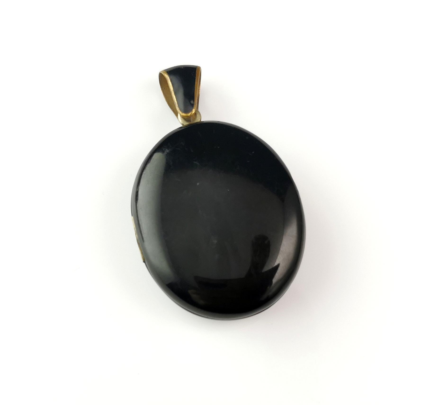 Women's Antique Victorian Whitby Jet mourning locket, Mining 